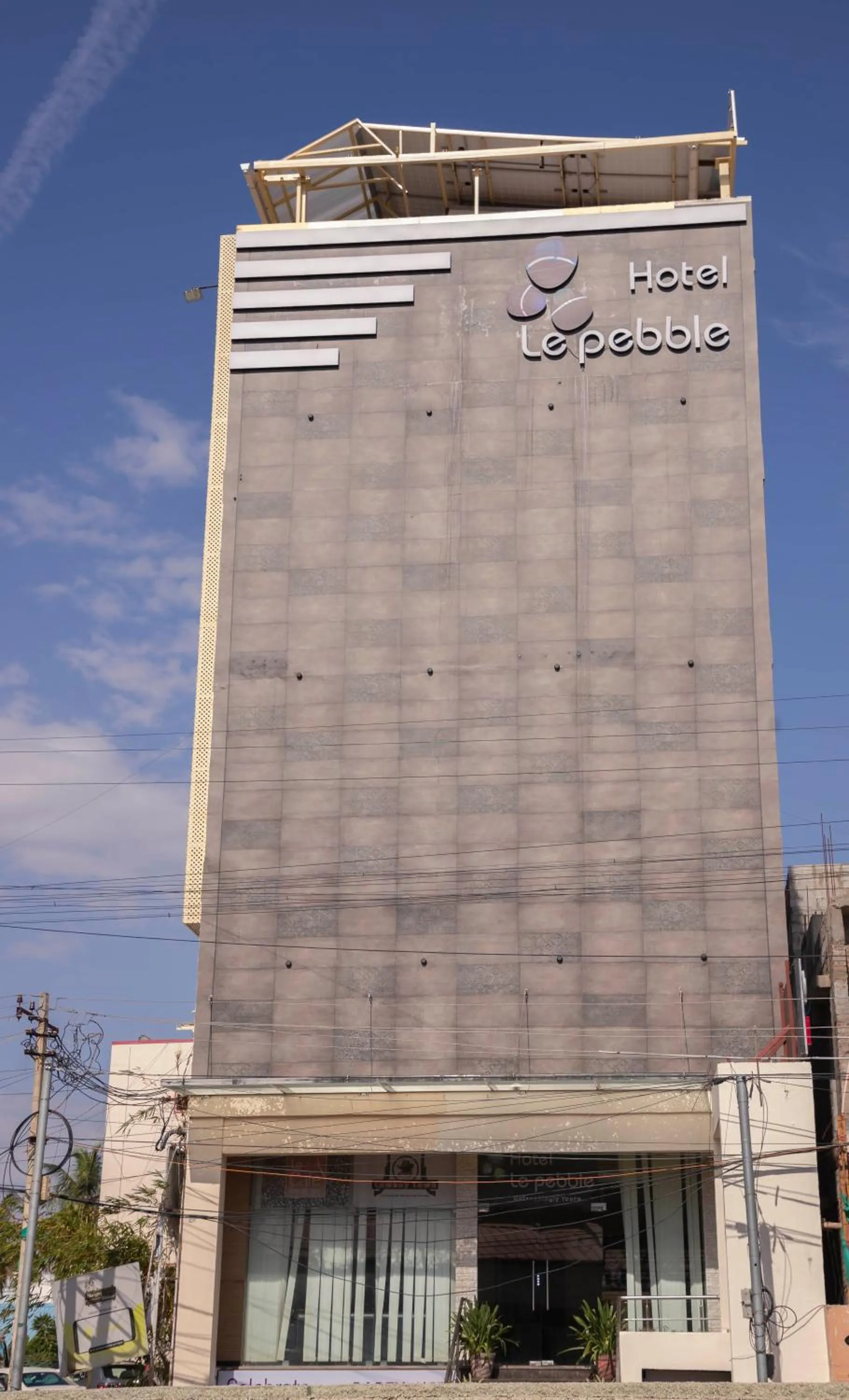 THE PEBBLE Boutique Hotel