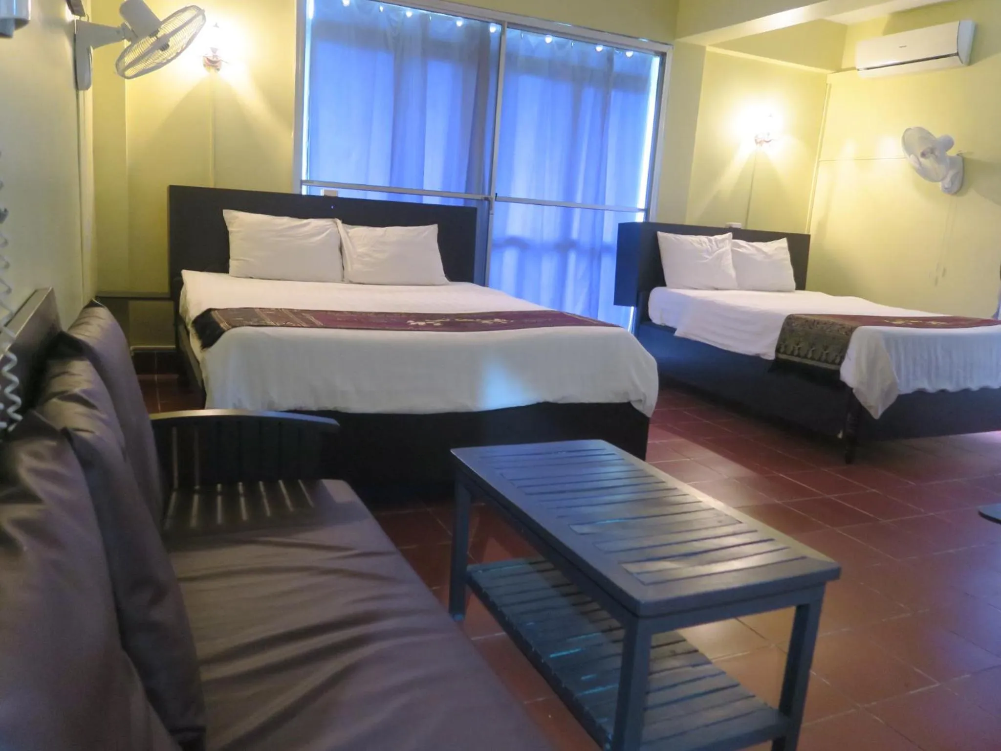 Family Room (4 Adults) in River Dolphin Hotel