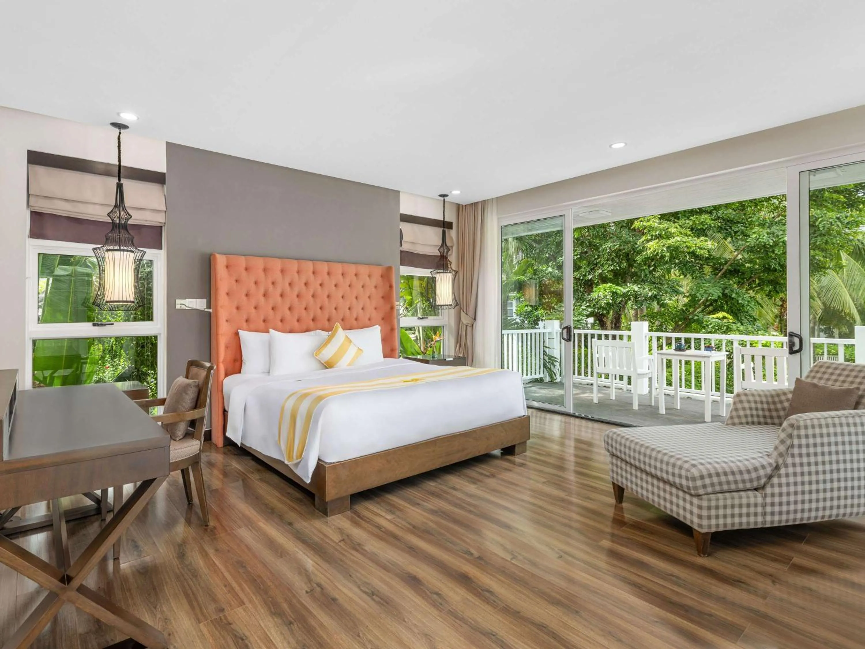 Ocean Access Villa 2 Bedrooms with Private Pool - Free Mini-bar in Premier Village Danang Resort Managed By Accor