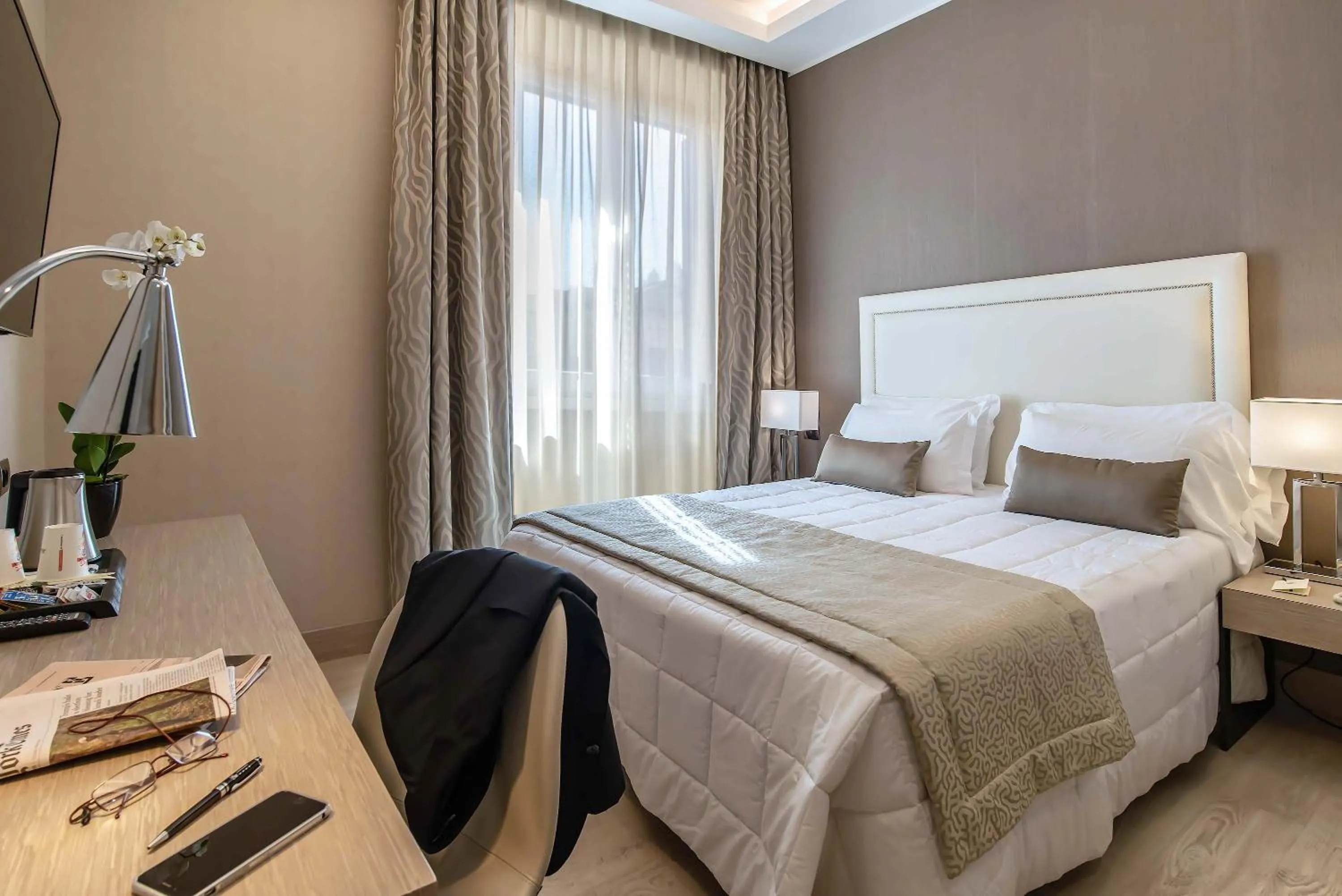 Deluxe Room in Hotel Genova