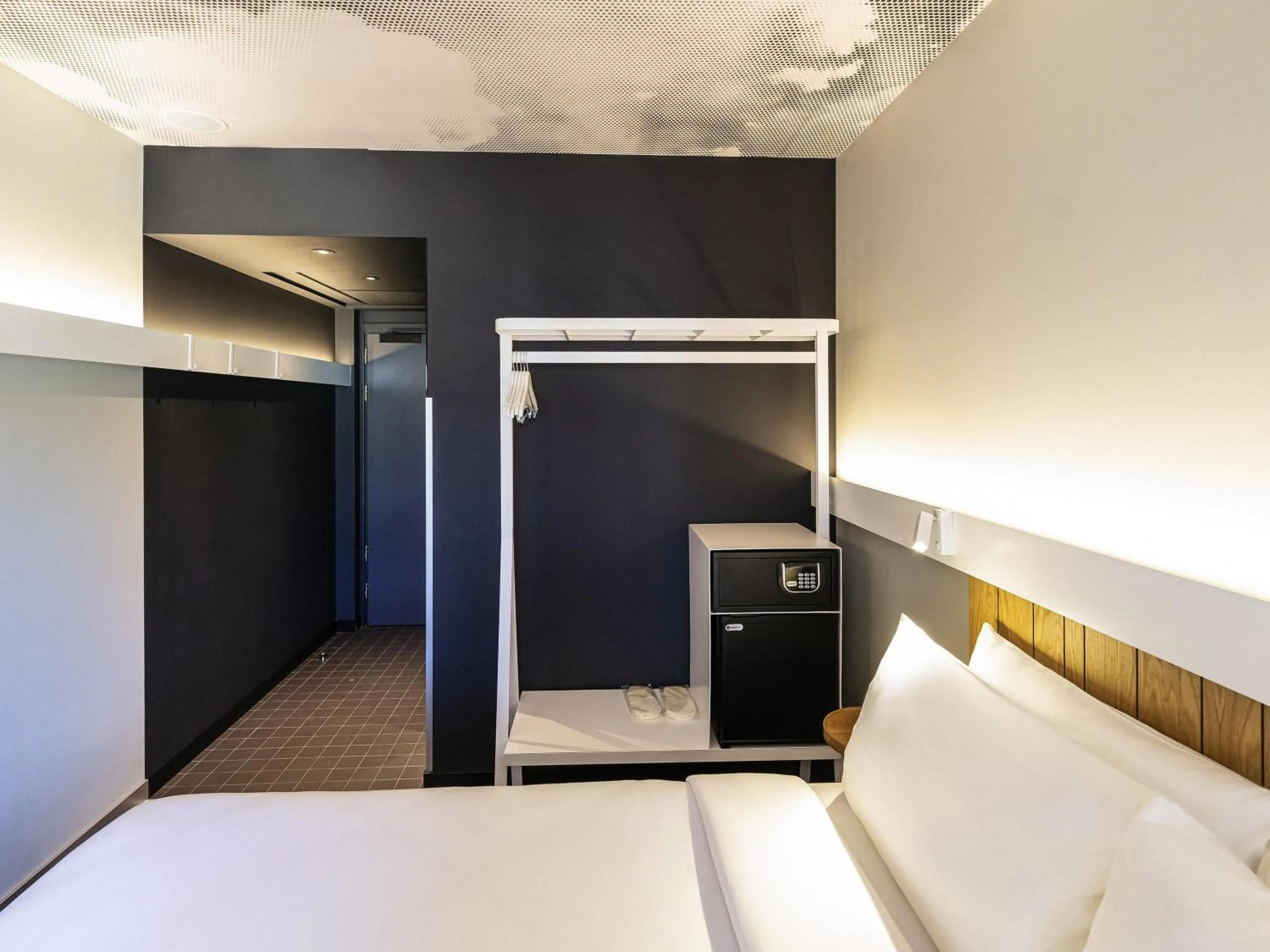 Standard Single Room in ibis Lviv Center