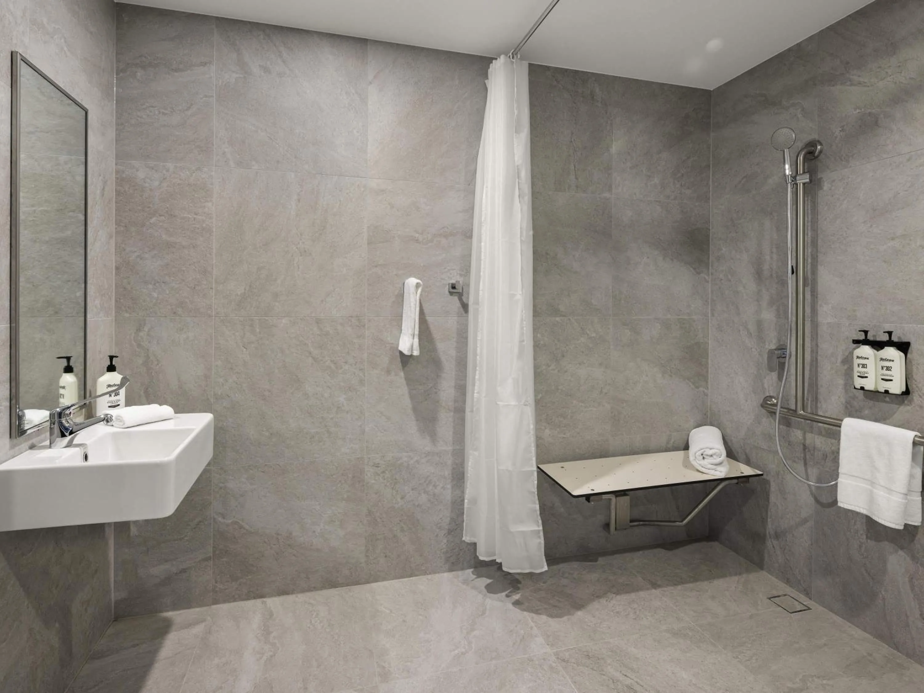 Accessible King Room with Balcony in The Sebel Canberra Campbell