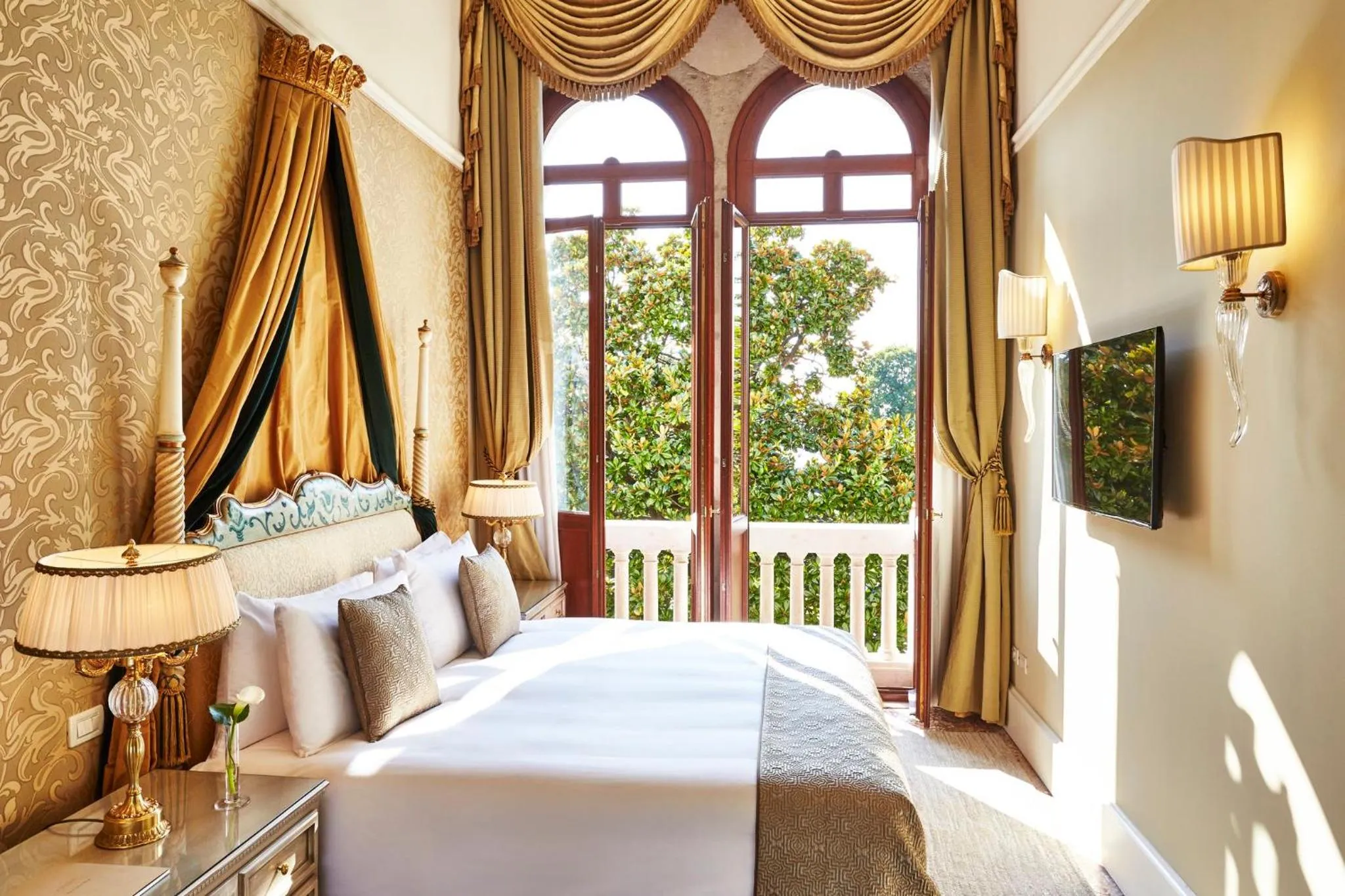  Tiepolo Suite in San Clemente Palace Venice