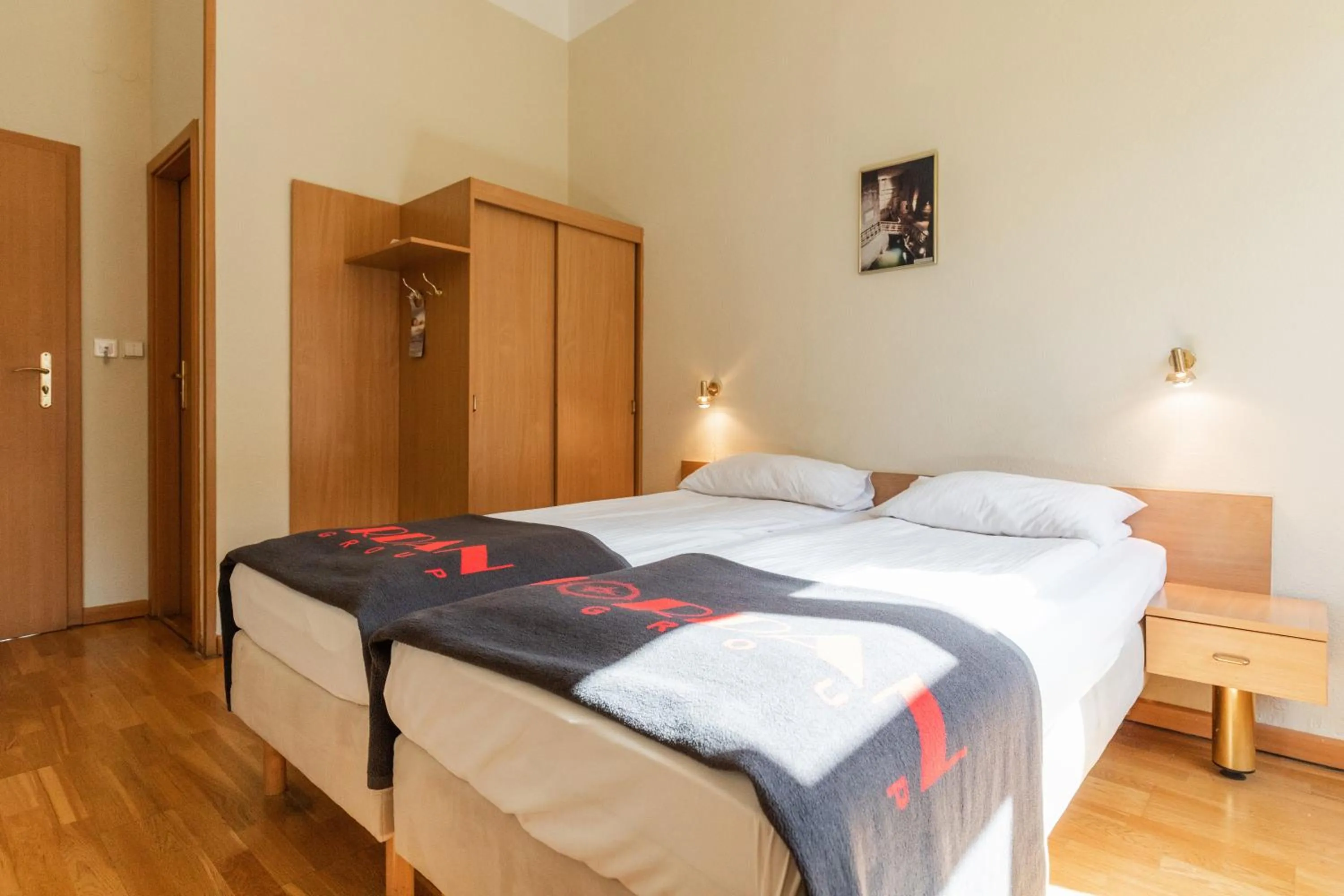 Standard Twin Room in Jordan Pokoje Gościnne