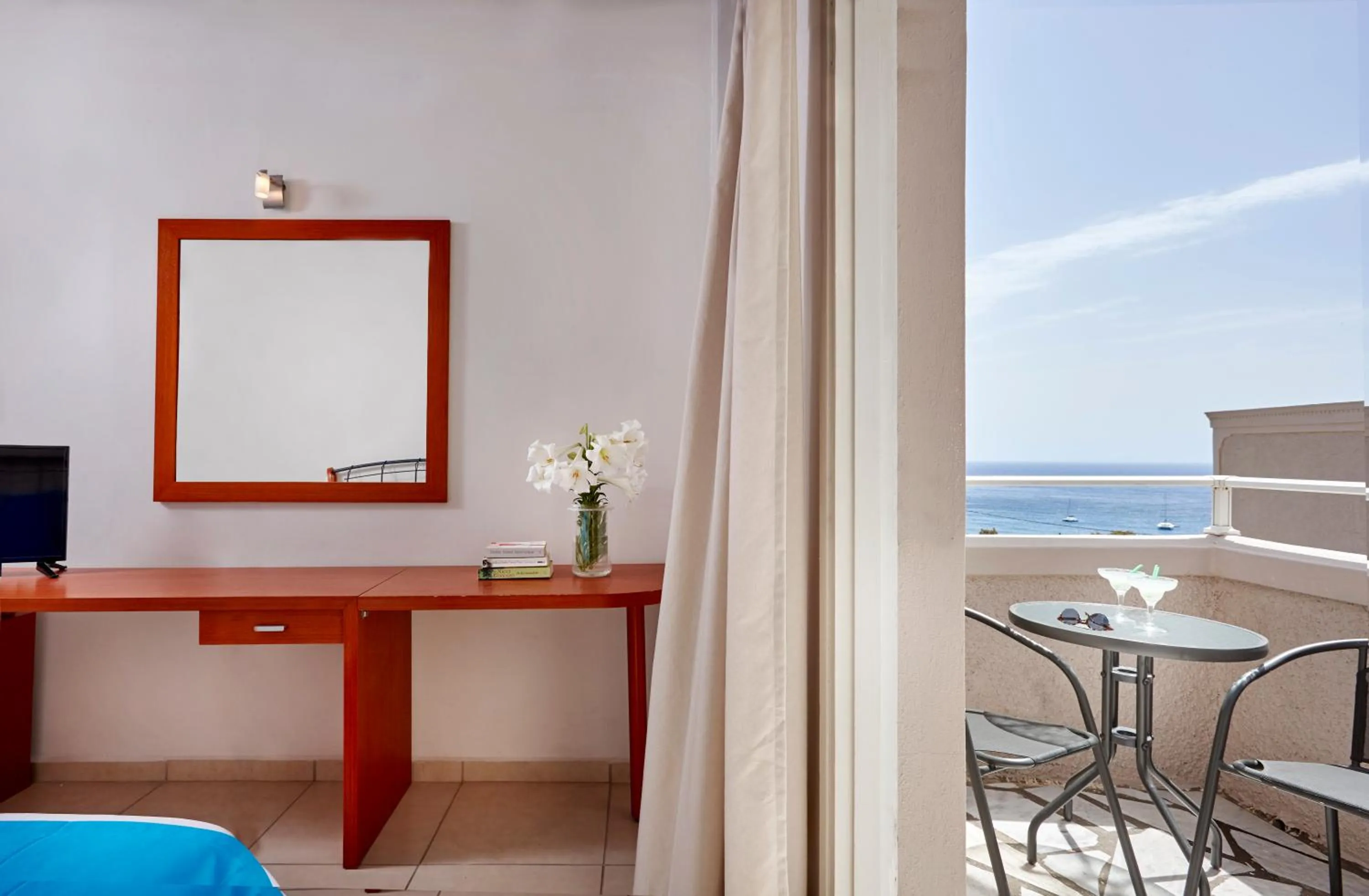 Classic Room in Terra Blue Santorini