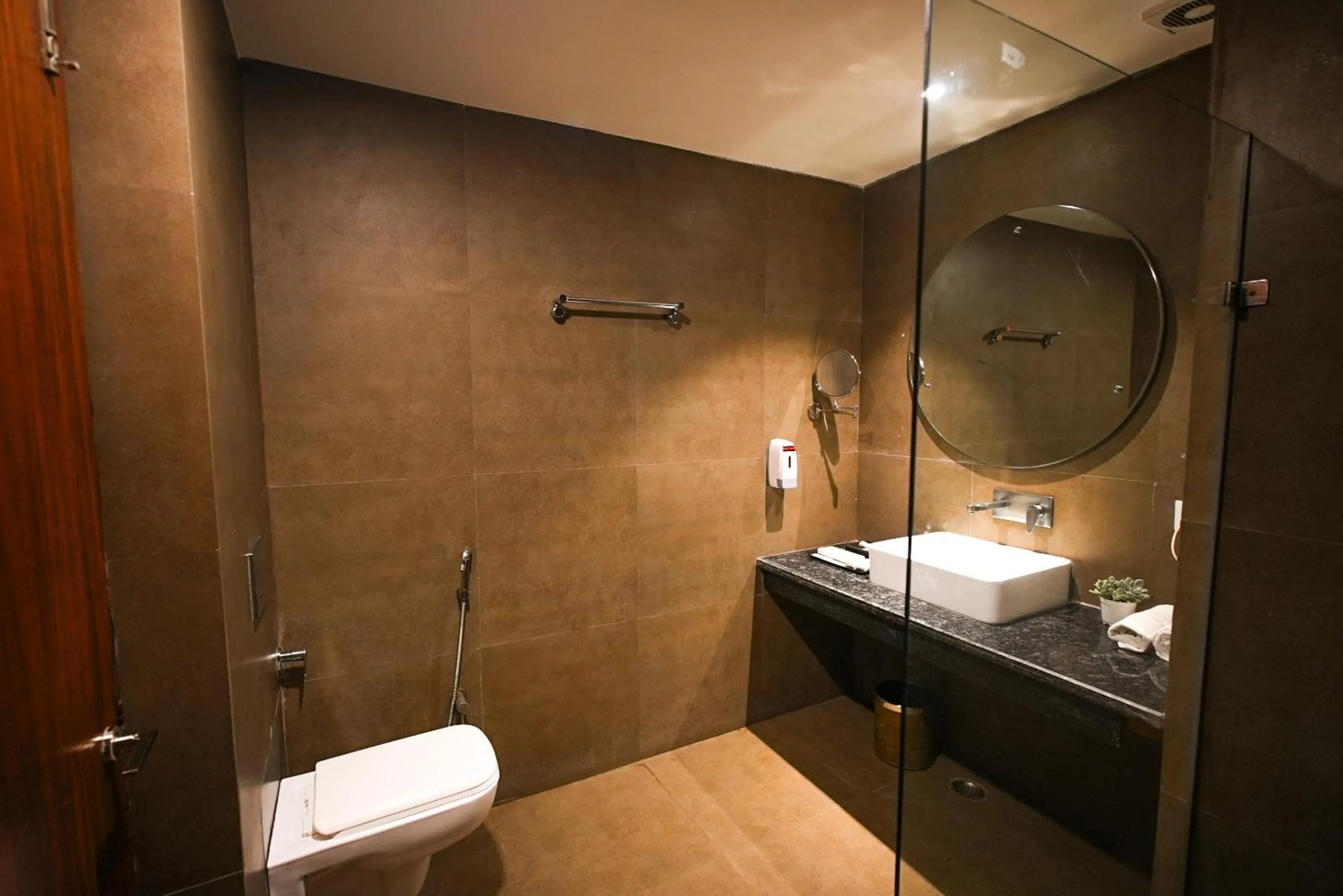 Deluxe Room - single occupancy in Dazzling