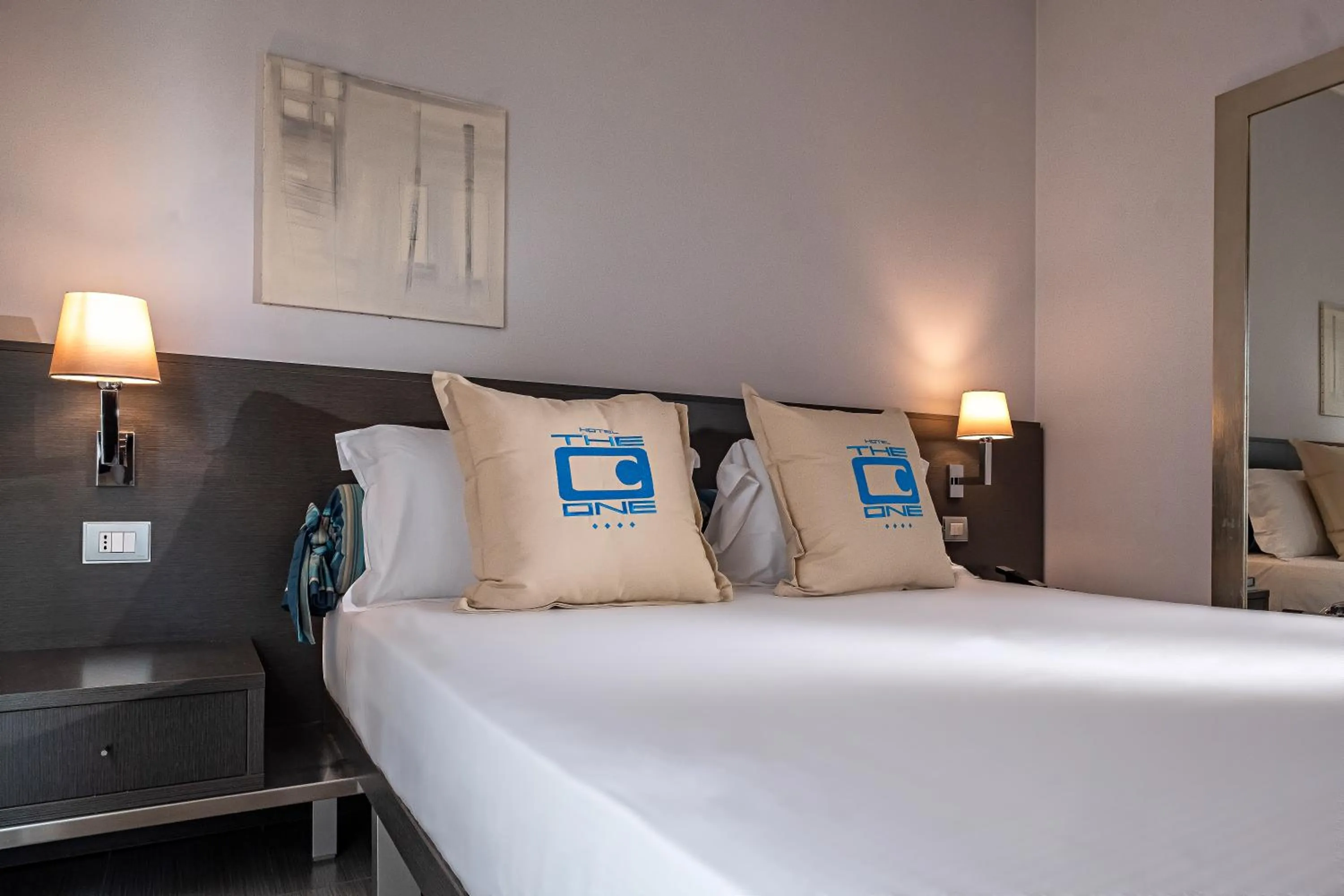 Double or Twin Room in The One Hotel - Designed for Adults - Pet lovers