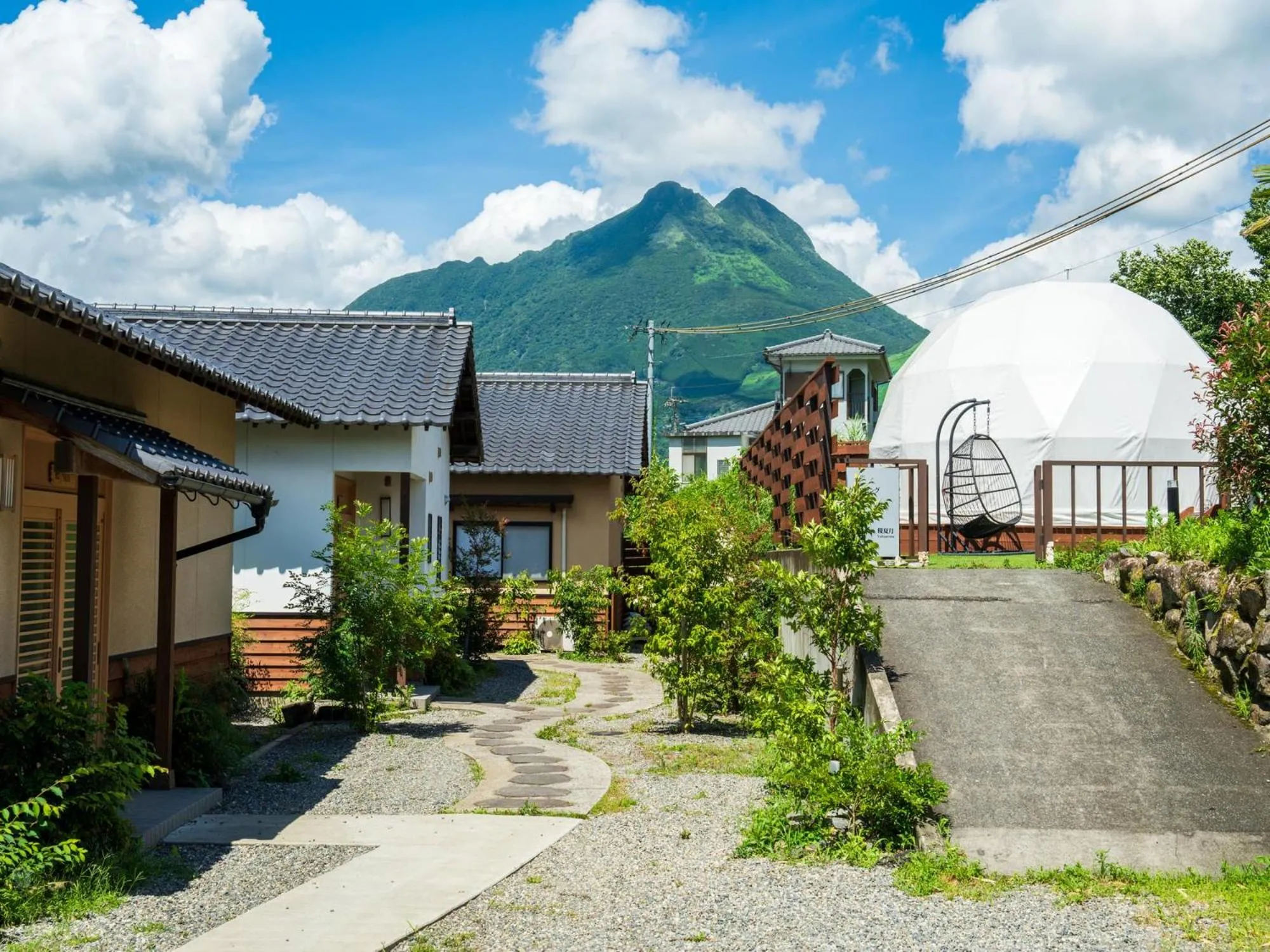 Yufuin Hanarenoyado Yukagetsu