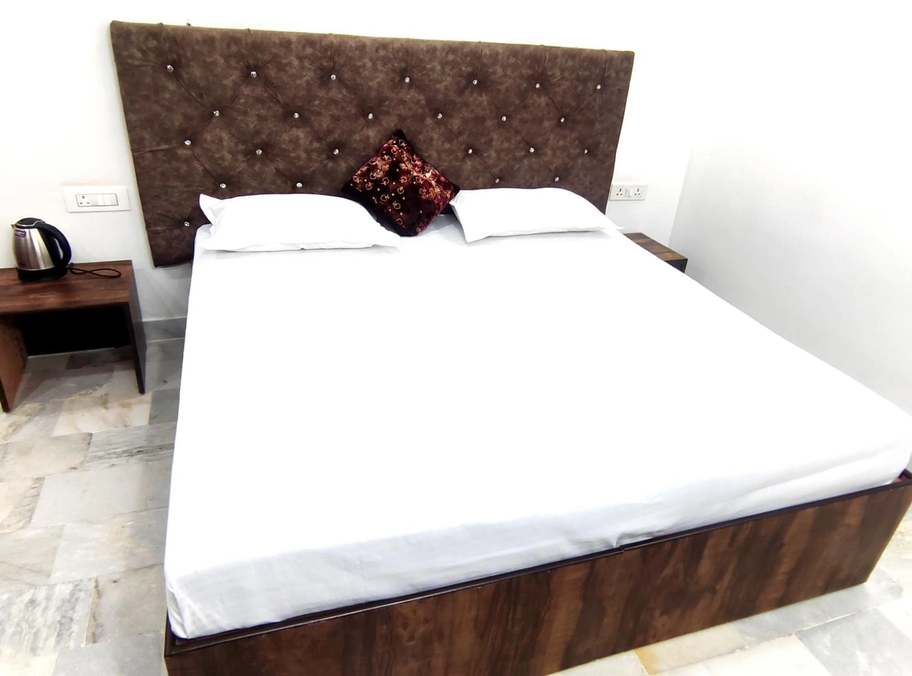 Standard King Room - single occupancy in Shanti Residency