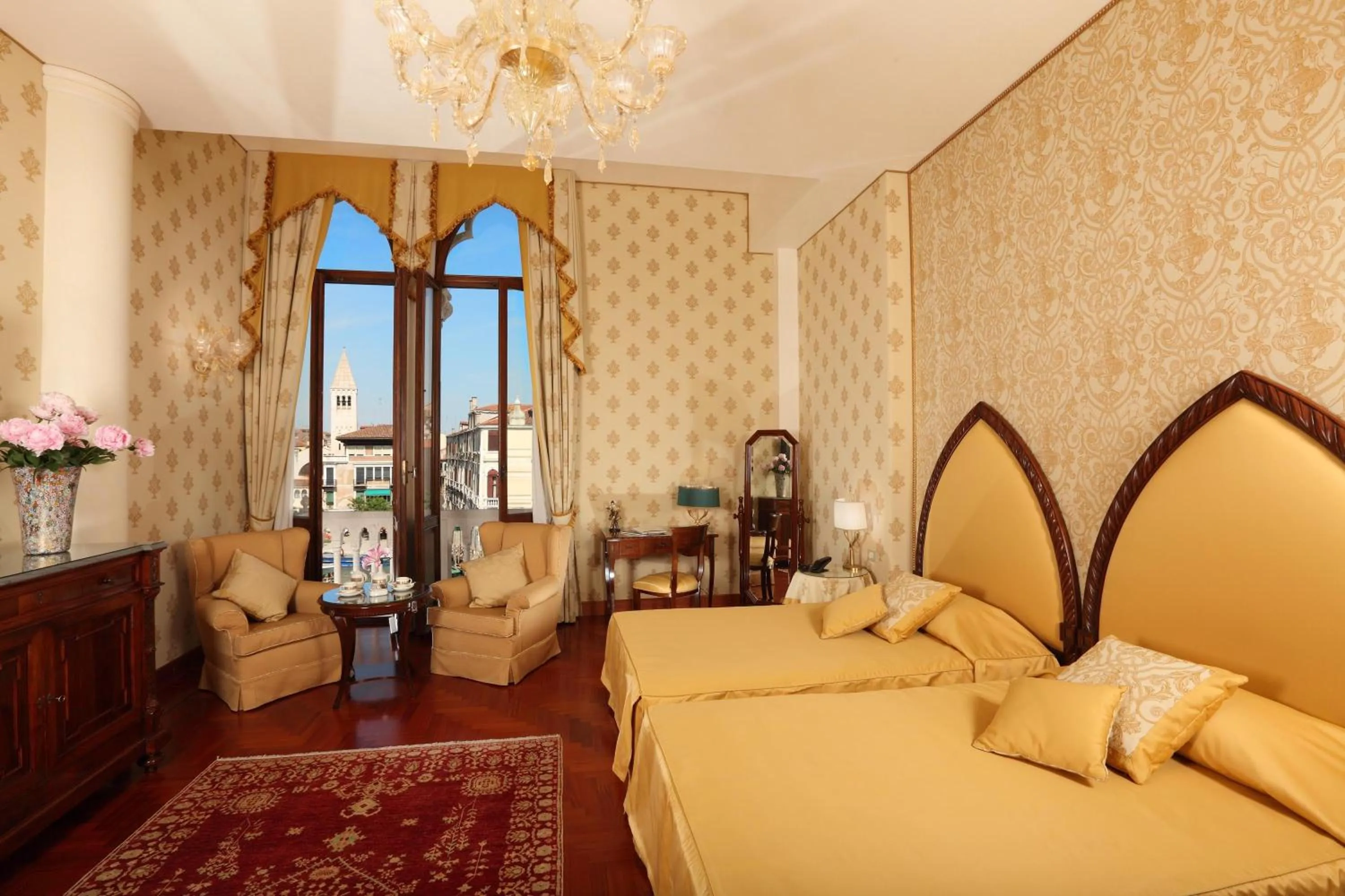 Junior Suite (4 Adults) with Grand Canal View and Full Breakfast in Hotel Palazzo Stern