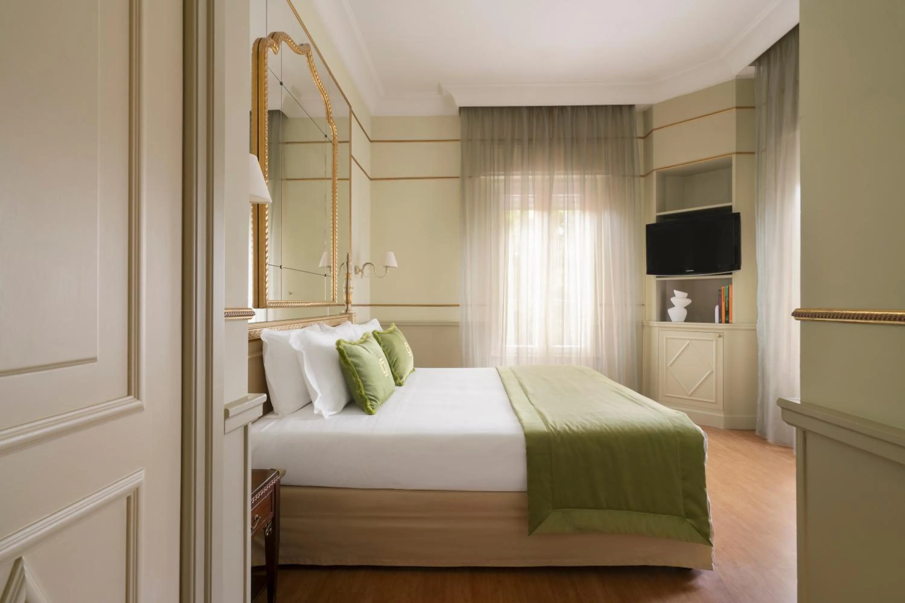 Double Room in Hotel Degli Aranci