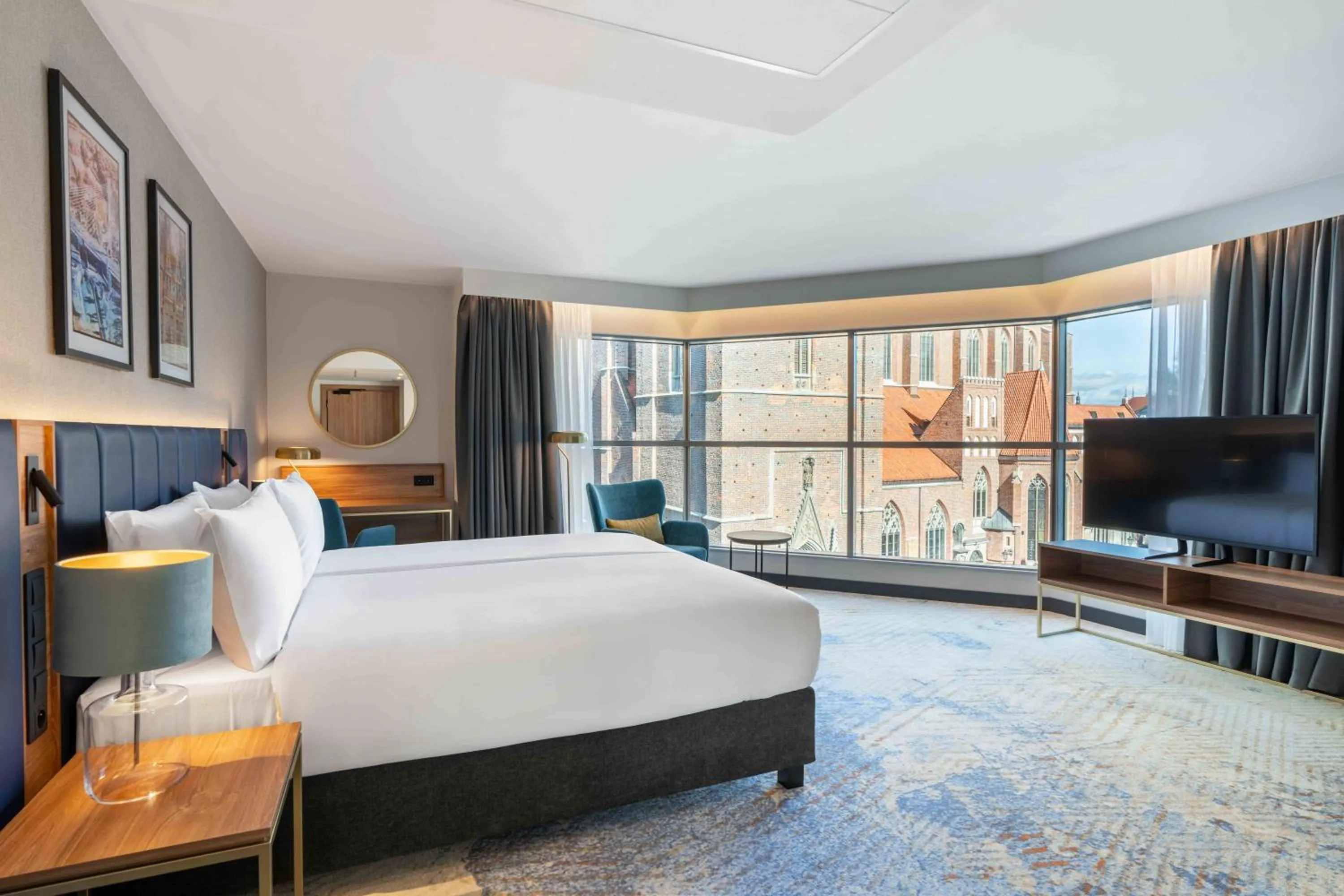 Premium King Room in Wyndham Wroclaw Old Town