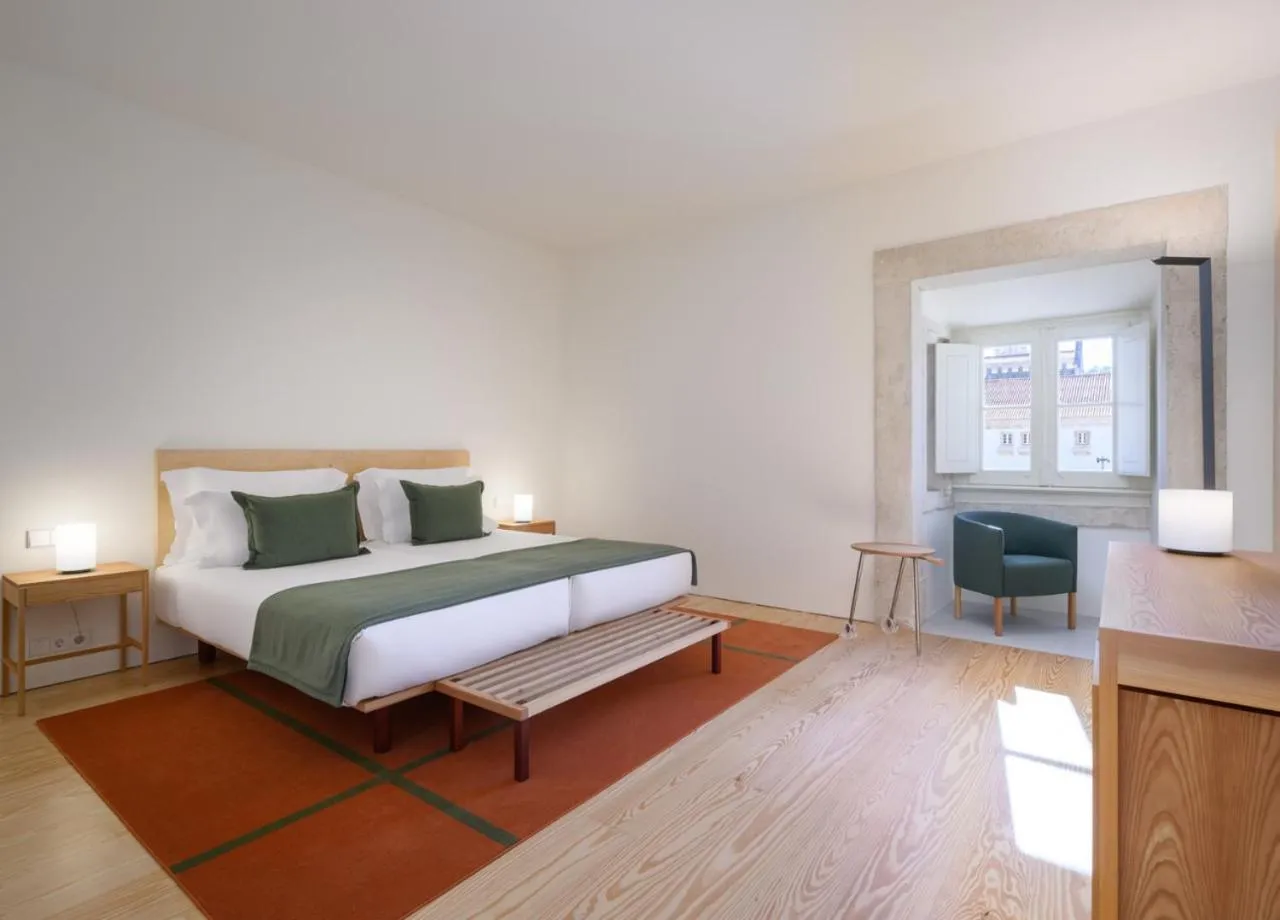 Twin Room with Cloister View in Montebelo Mosteiro de Alcobaça Historic Hotel