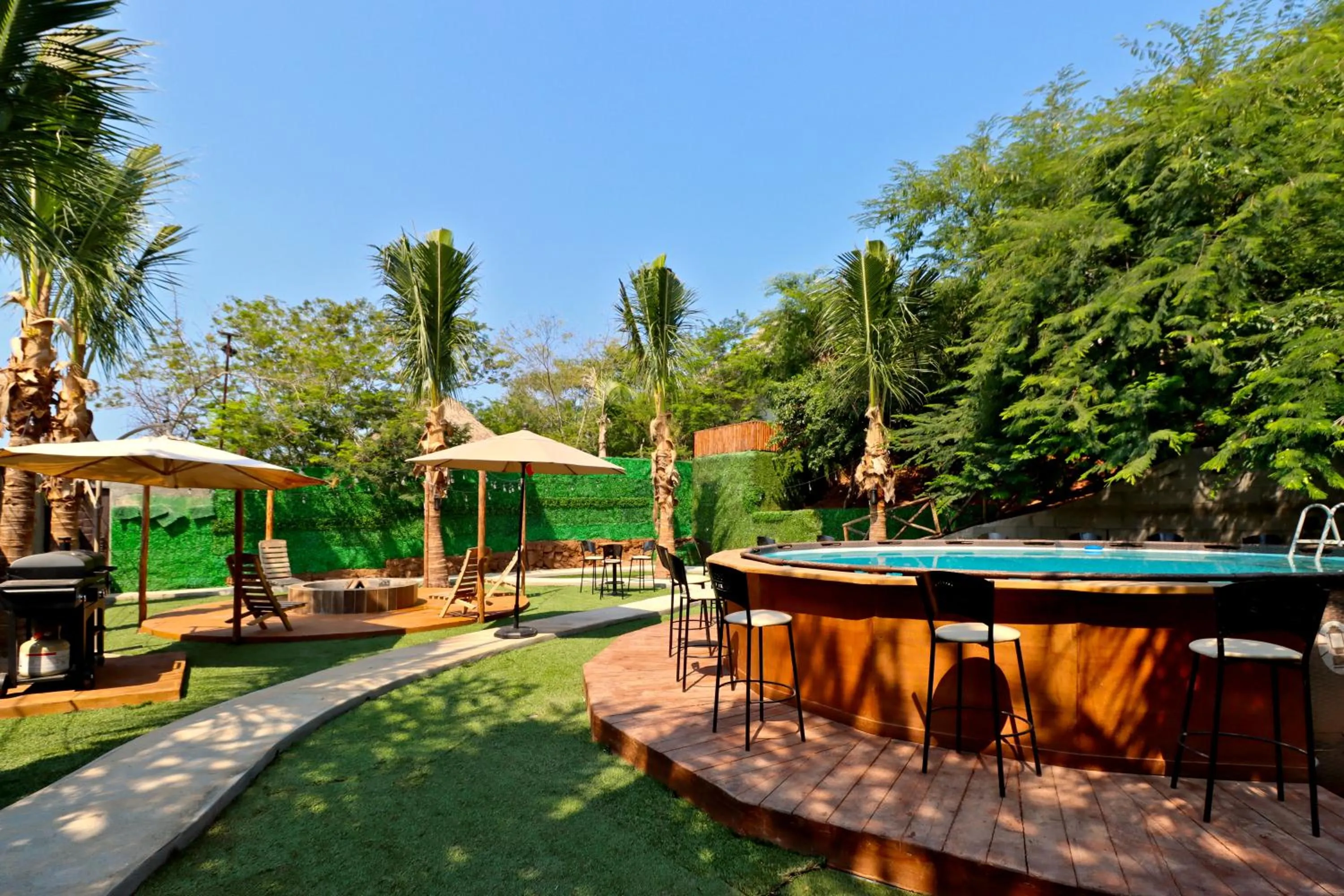 Family Room with Sea View in Palm Valley Cabins