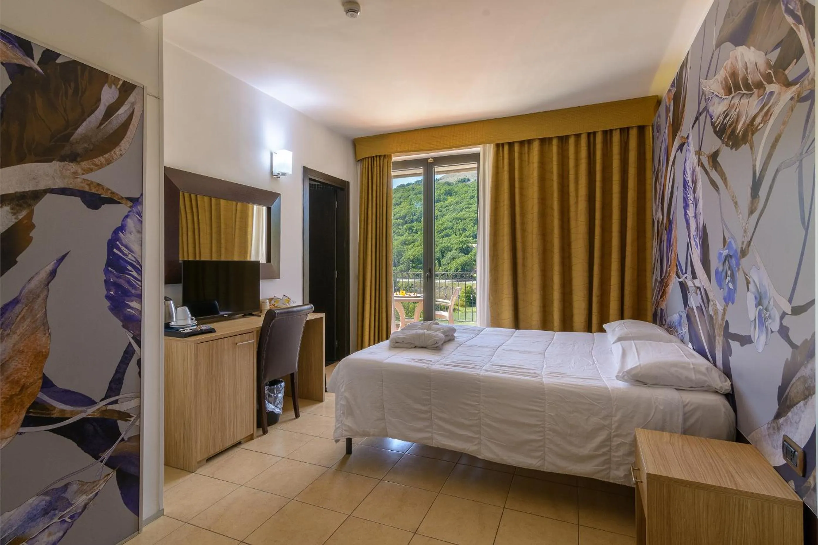 Superior Double or Twin Room in Hotel Terme Capasso
