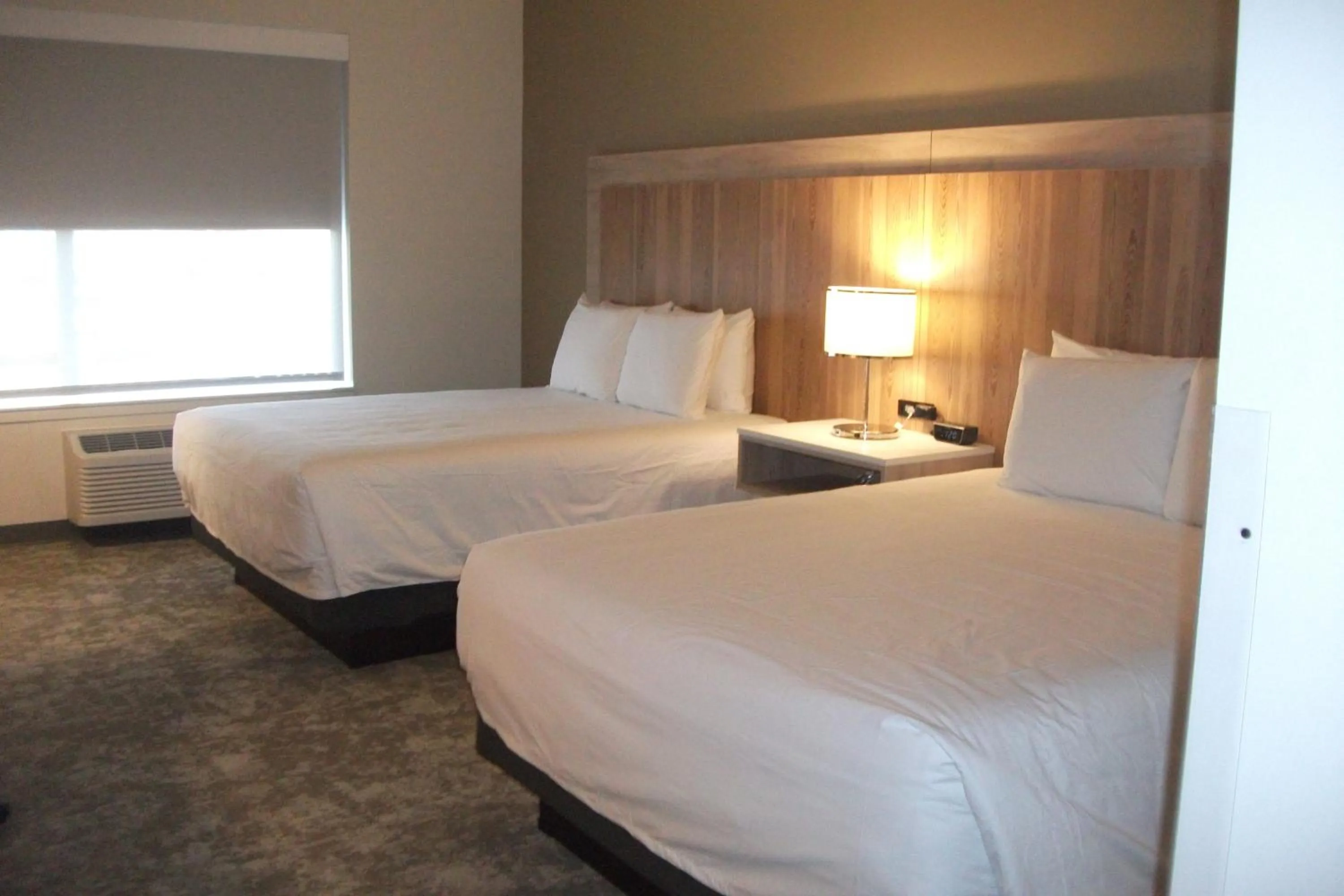 Queen Room with Two Queen Beds - Disability Access/Non-Smoking in Radisson Hotel Pendleton Airport
