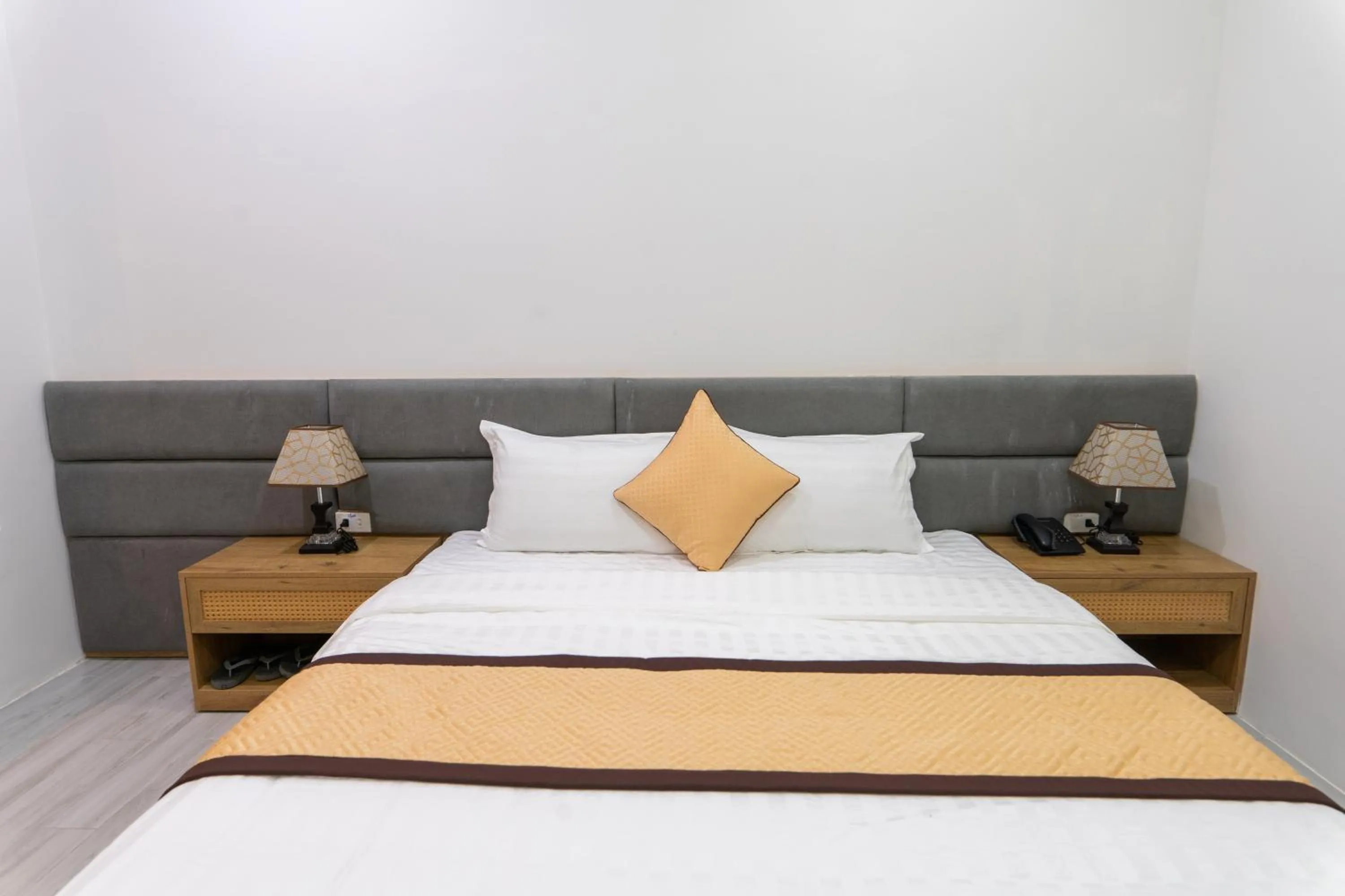 Deluxe King Room in Khang Hy Hotel