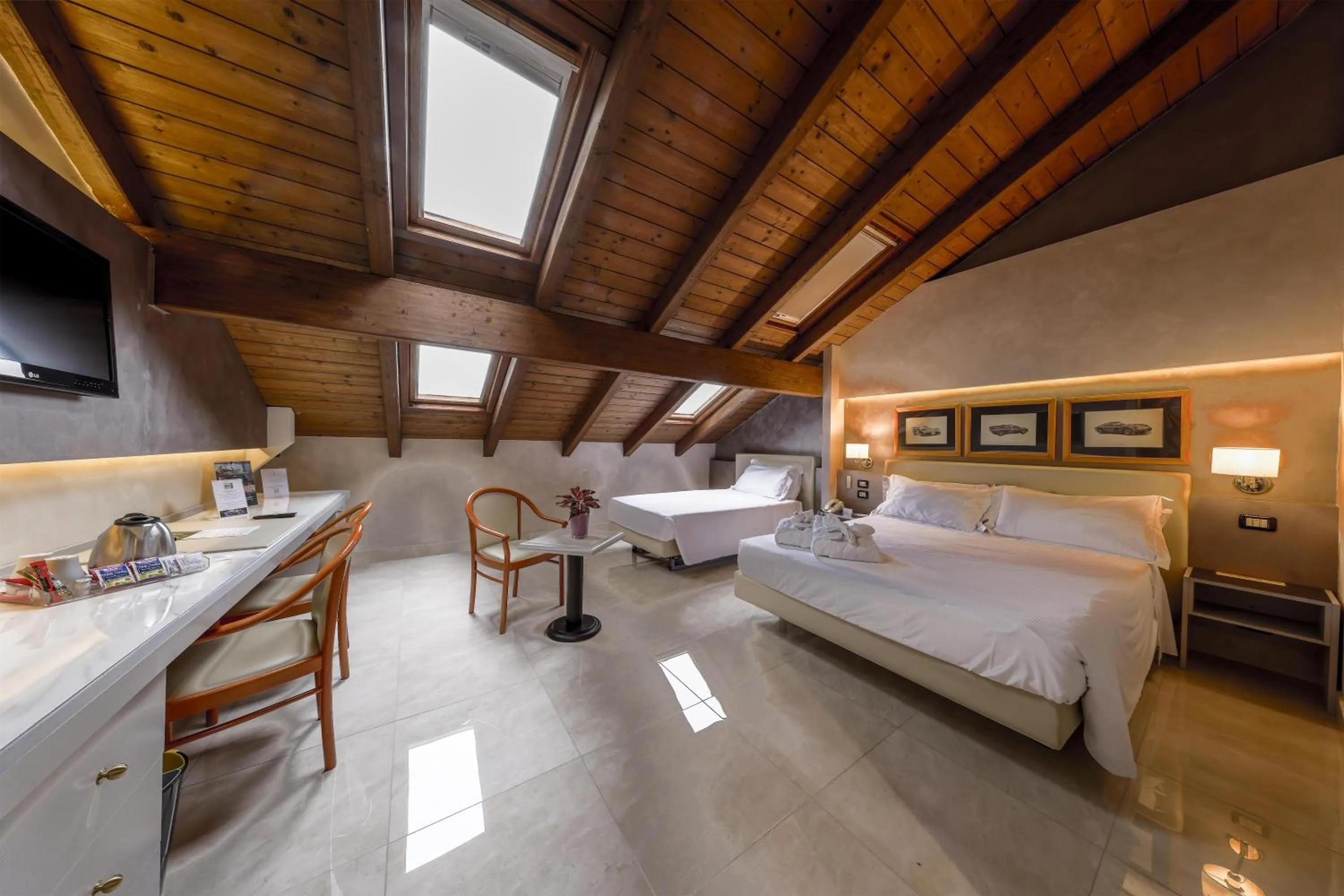 Triple Room in Best Western Modena District