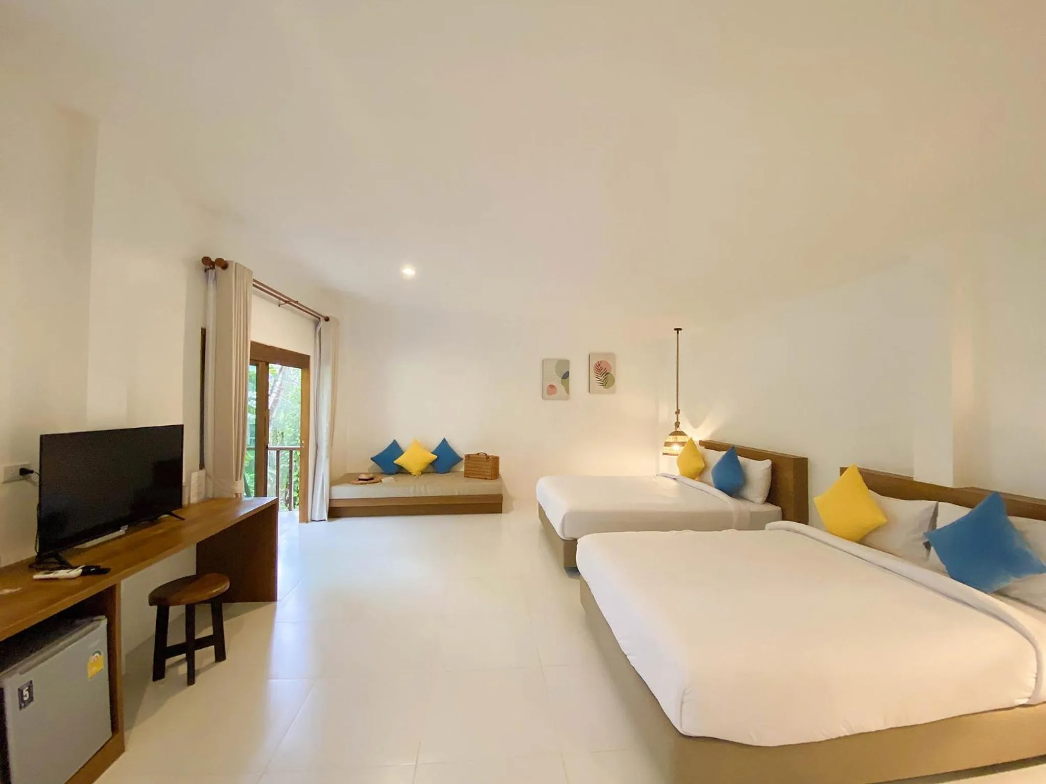 Family Room with Garden View in Issara Beach Resort Beachfront