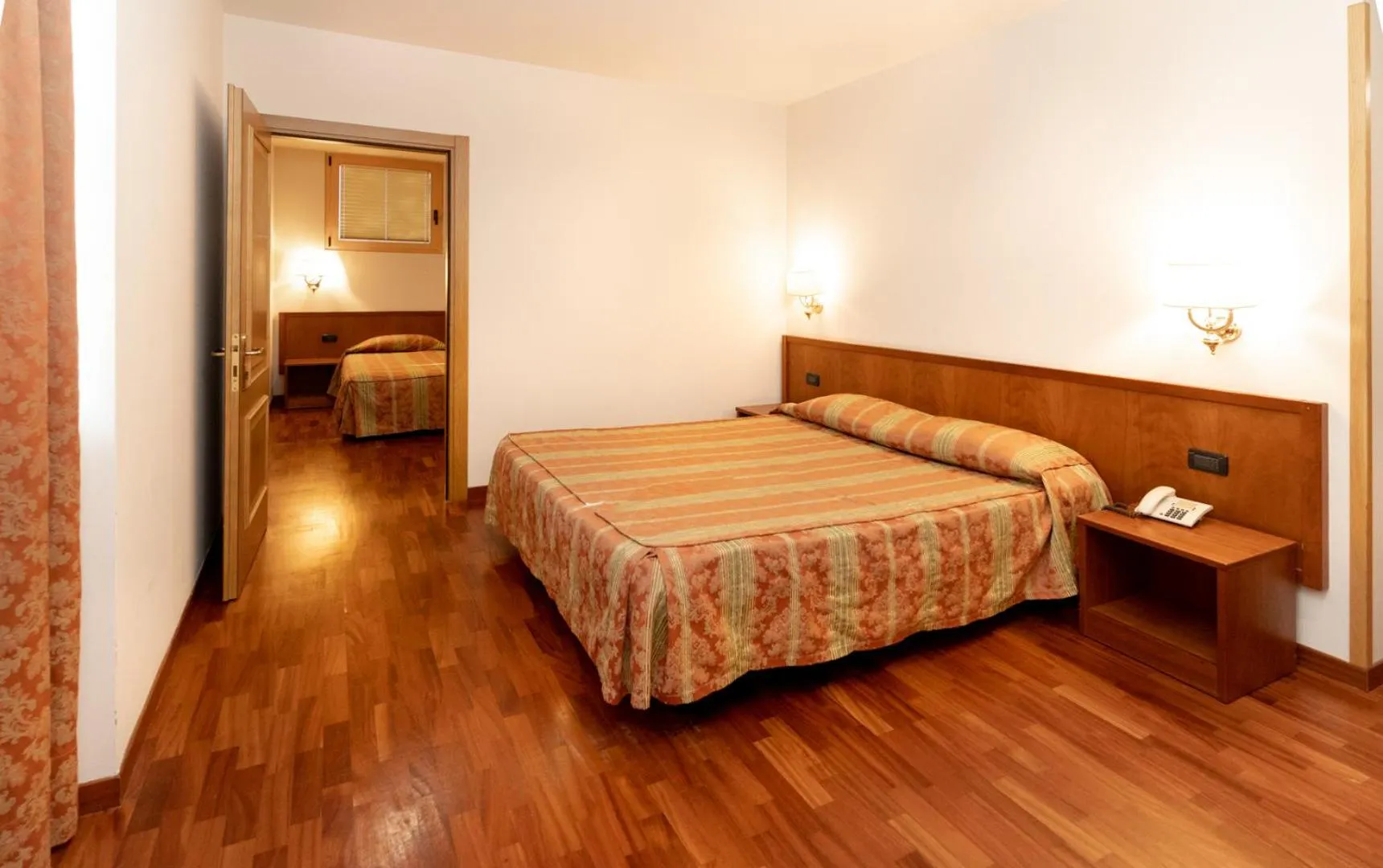 Quadruple Room in Hotel Tivoli