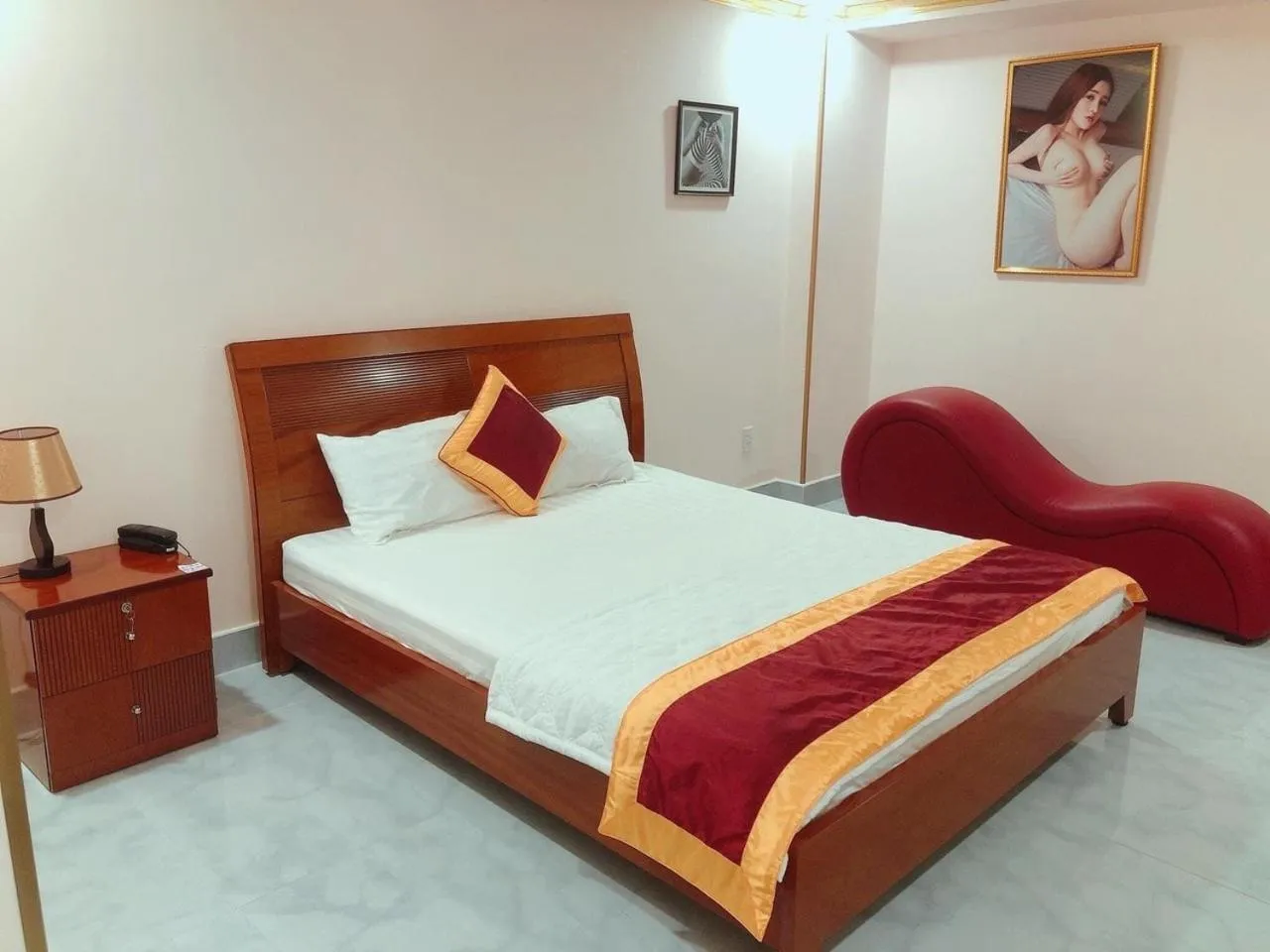 Superior Double Room in Nhan Duc Hotel
