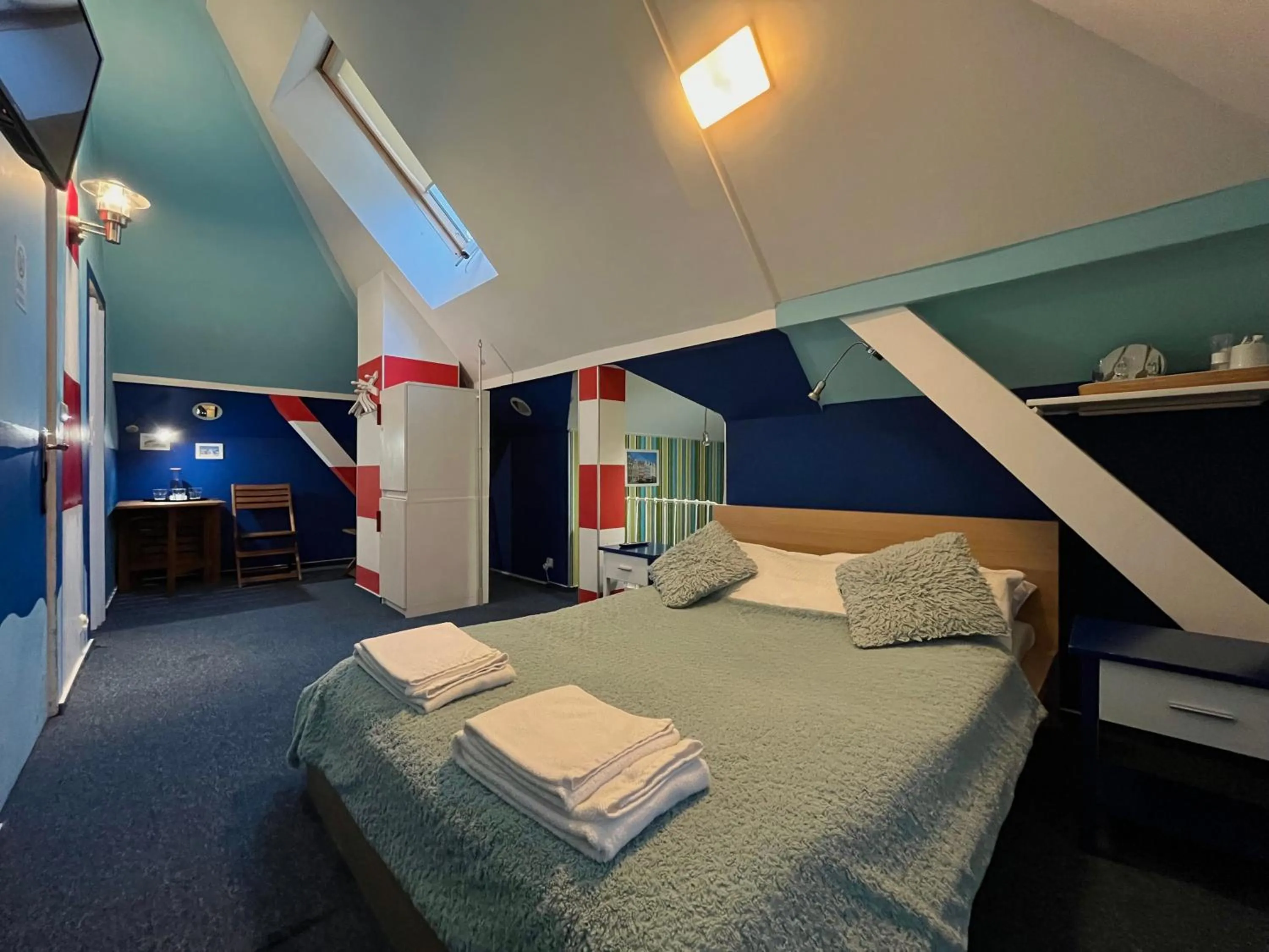 Budget Double Room in Castle Inn