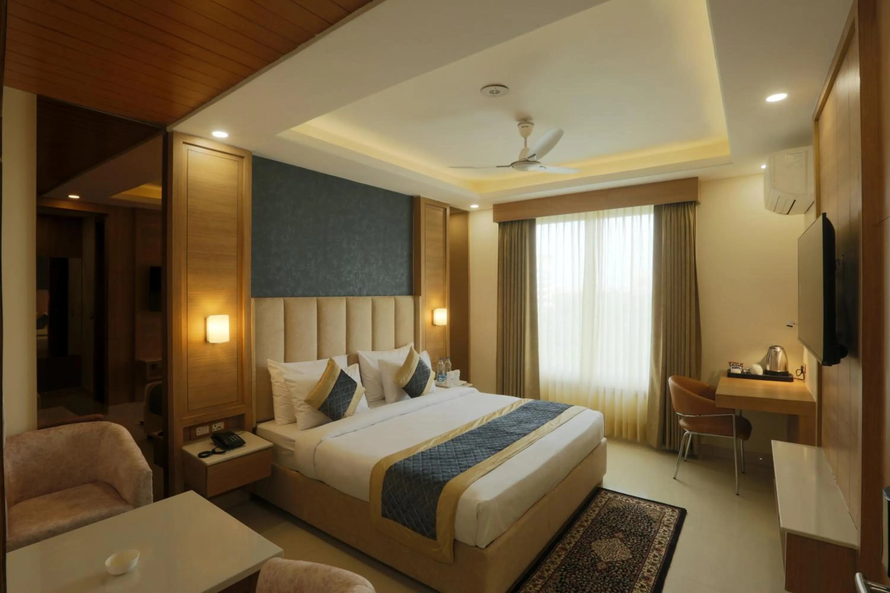 Deluxe Room - single occupancy in Hotel Sakura by Maps