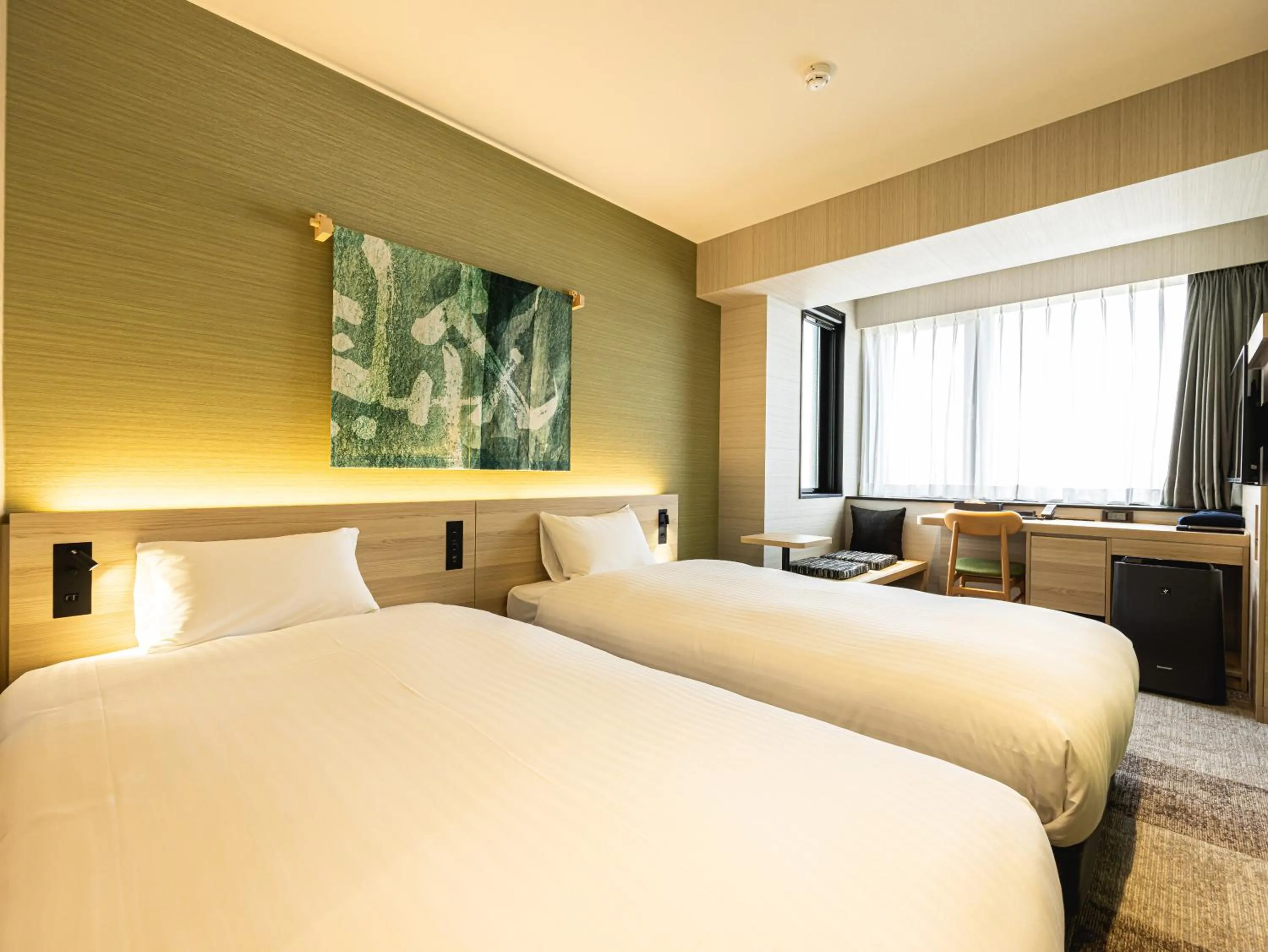 Superior Twin Room in La'gent Hotel Kyoto Nijo