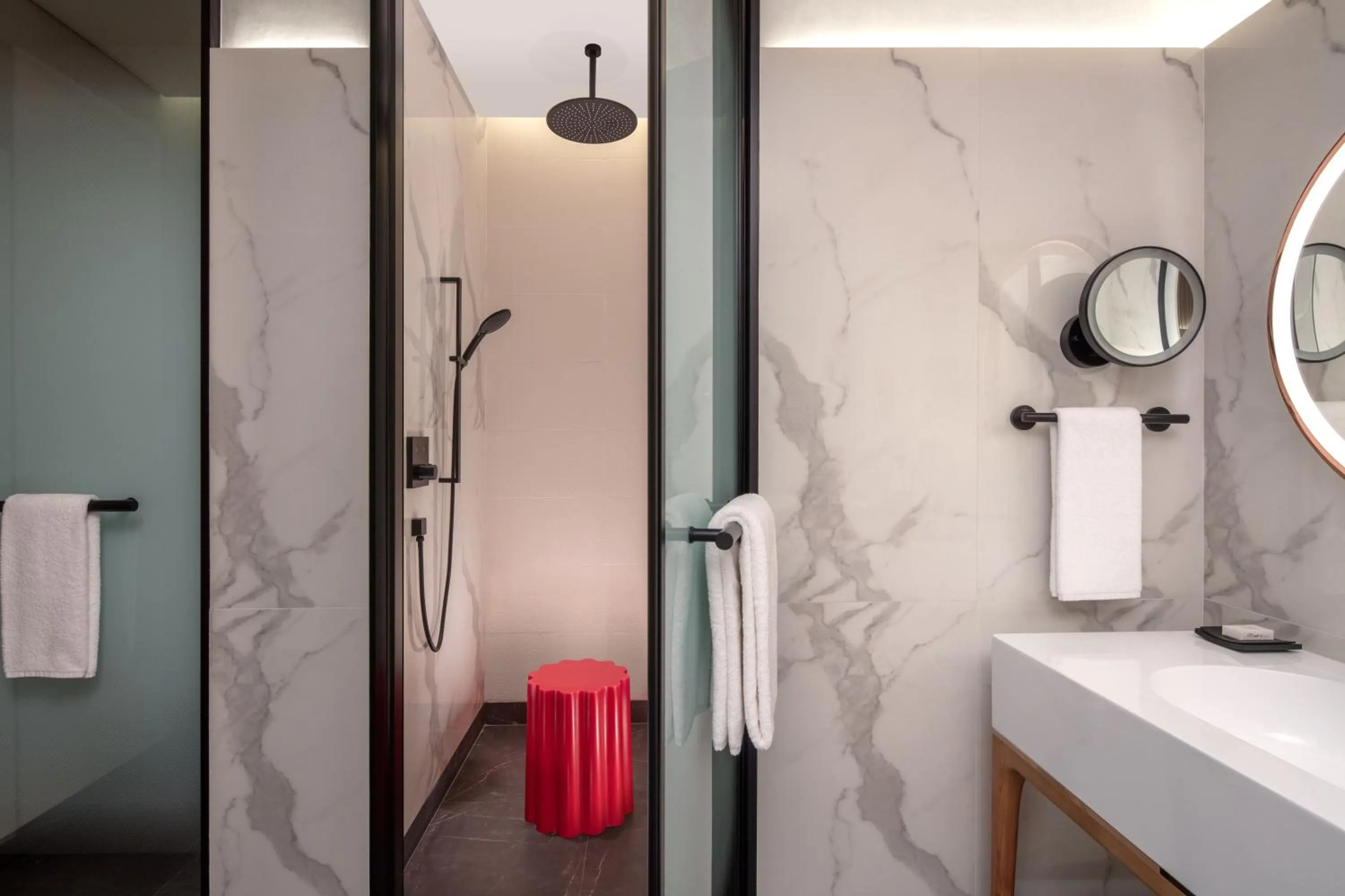 Twin Room in Andaz Doha, by Hyatt