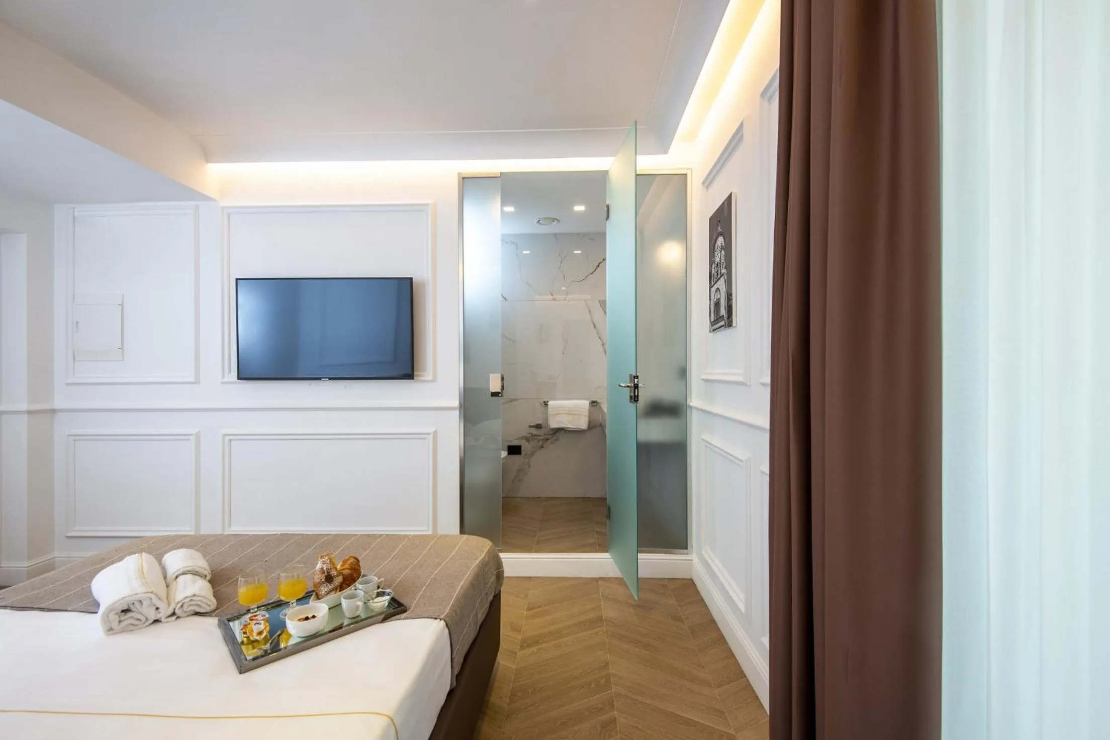 Double Room - single occupancy in Hotel XBusiness