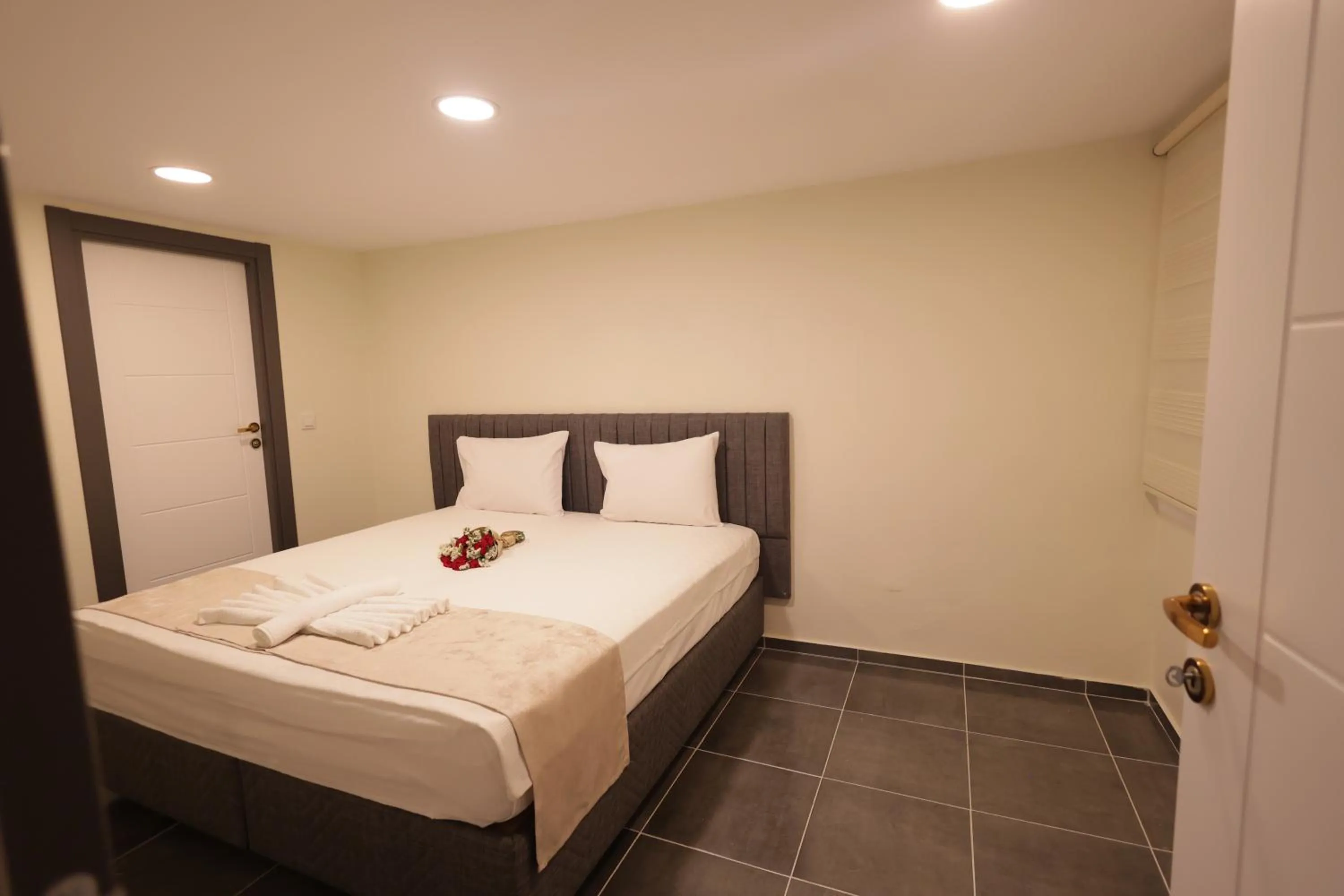 Economy Double Room in Bonita Apart