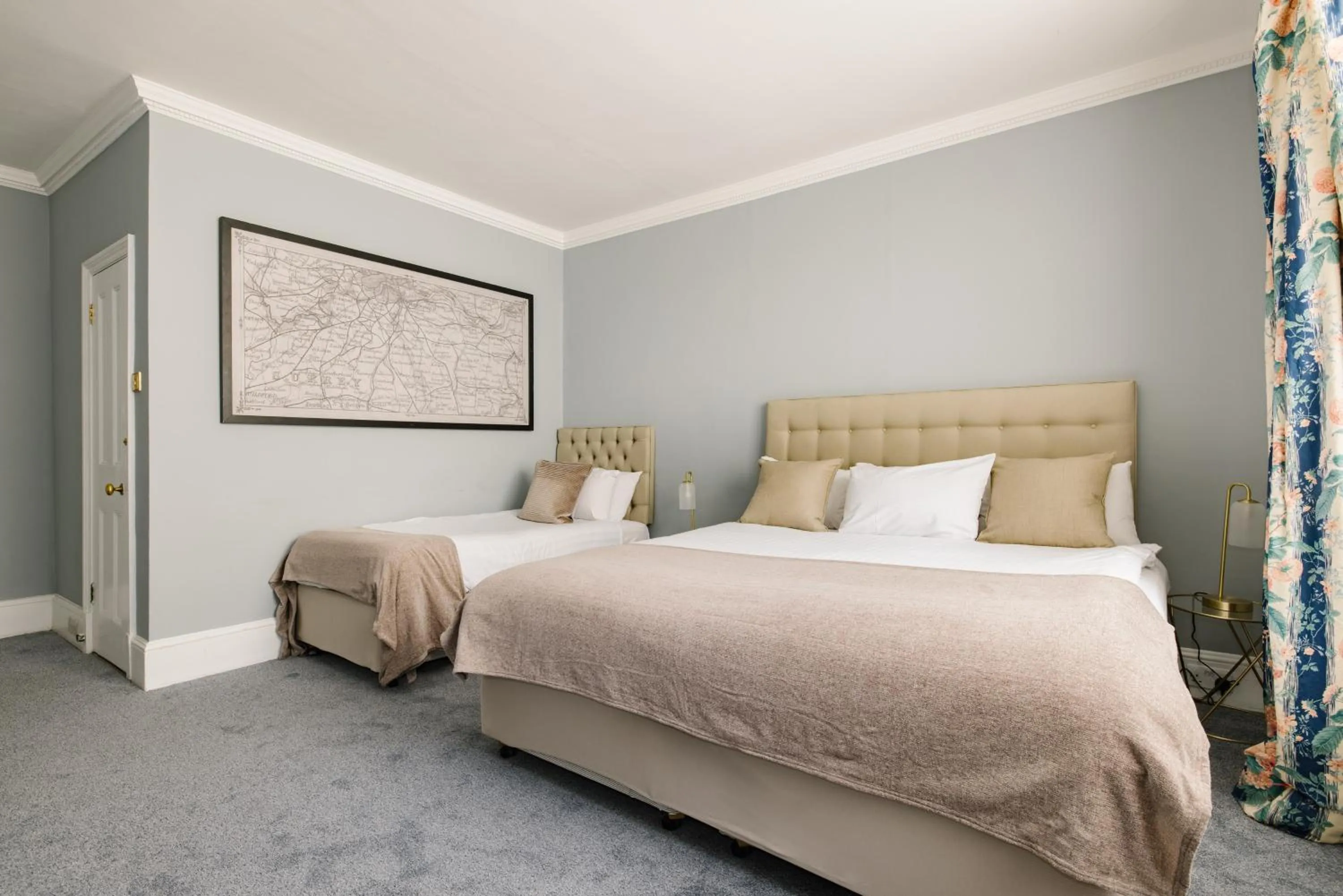 Lower Ground - Standard Family Room in The Abbey Notting Hill