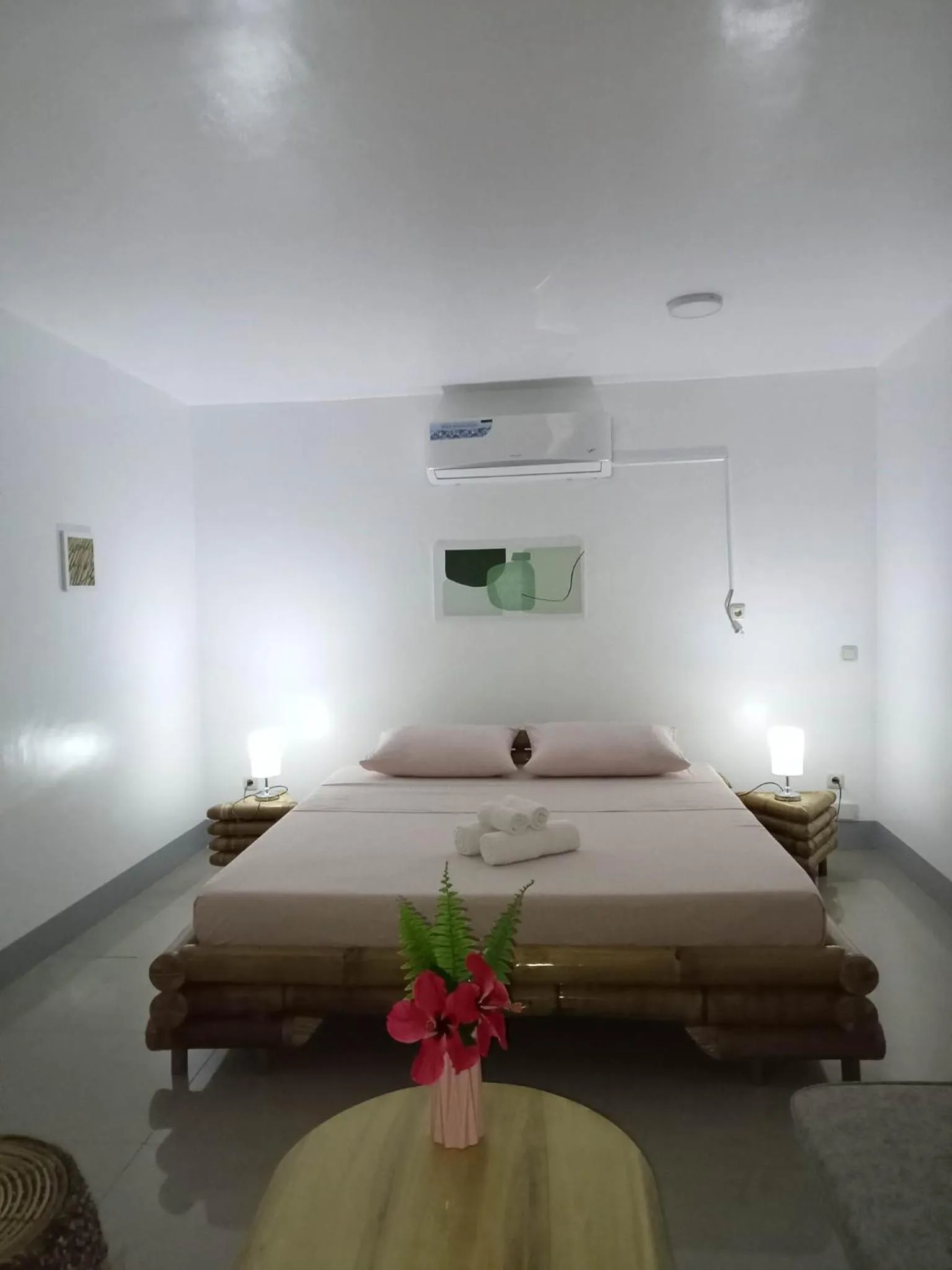 Deluxe King Studio in Skott's Comfy Lodge