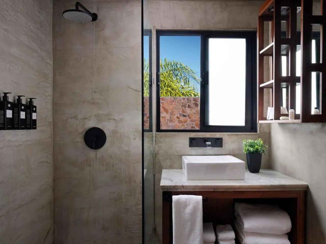 Standard King Room in Surya Hotel