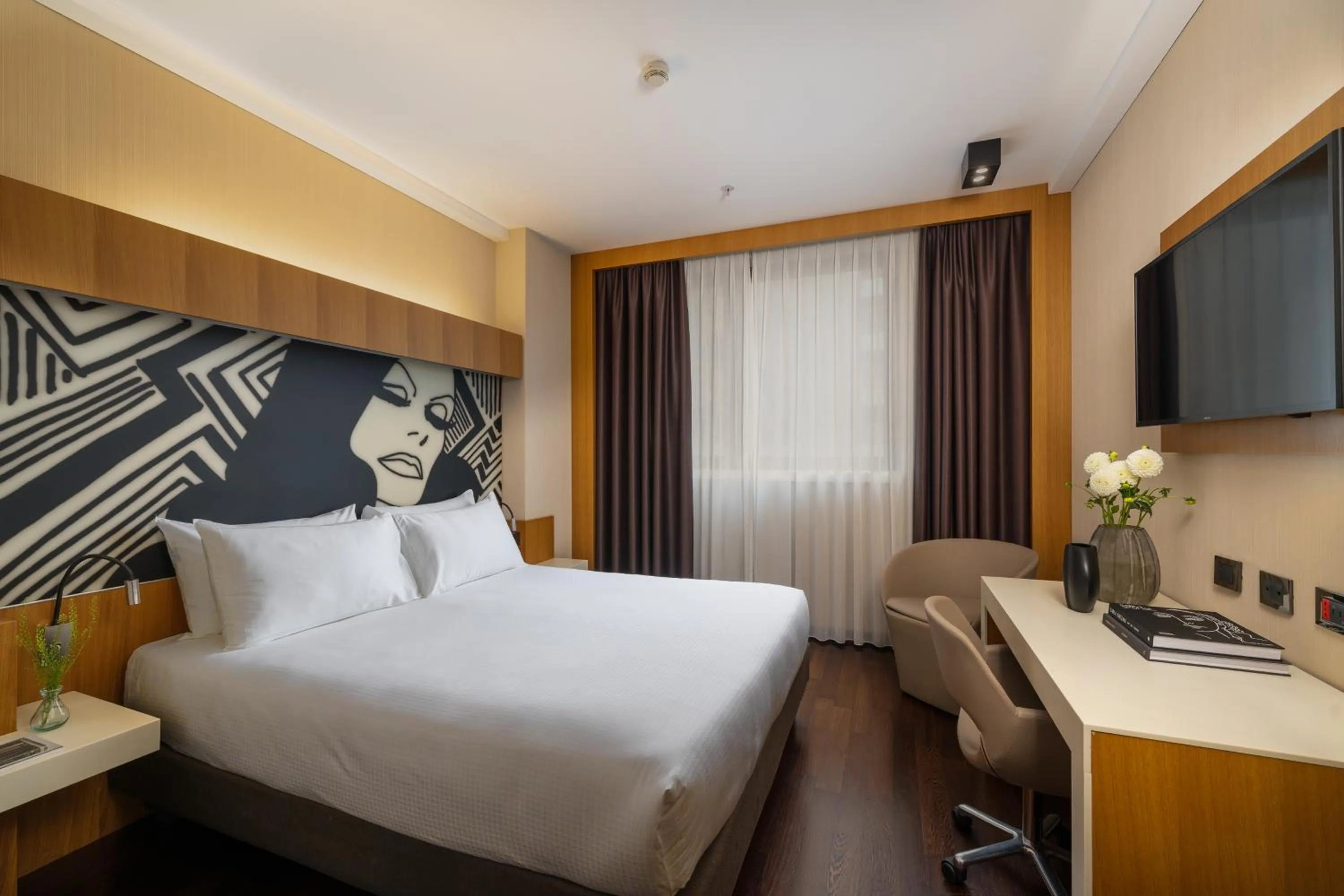 Superior King Room in Crowne Plaza Milan City by IHG