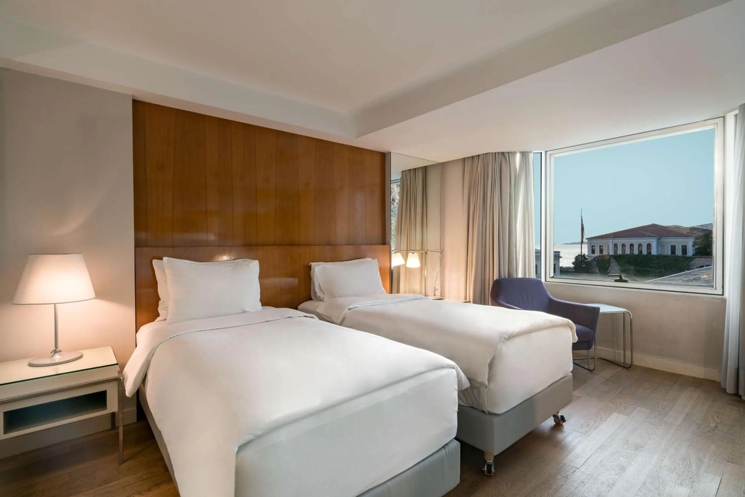 Premium Twin Room with Partial Sea View in Radisson Blu Bosphorus Hotel