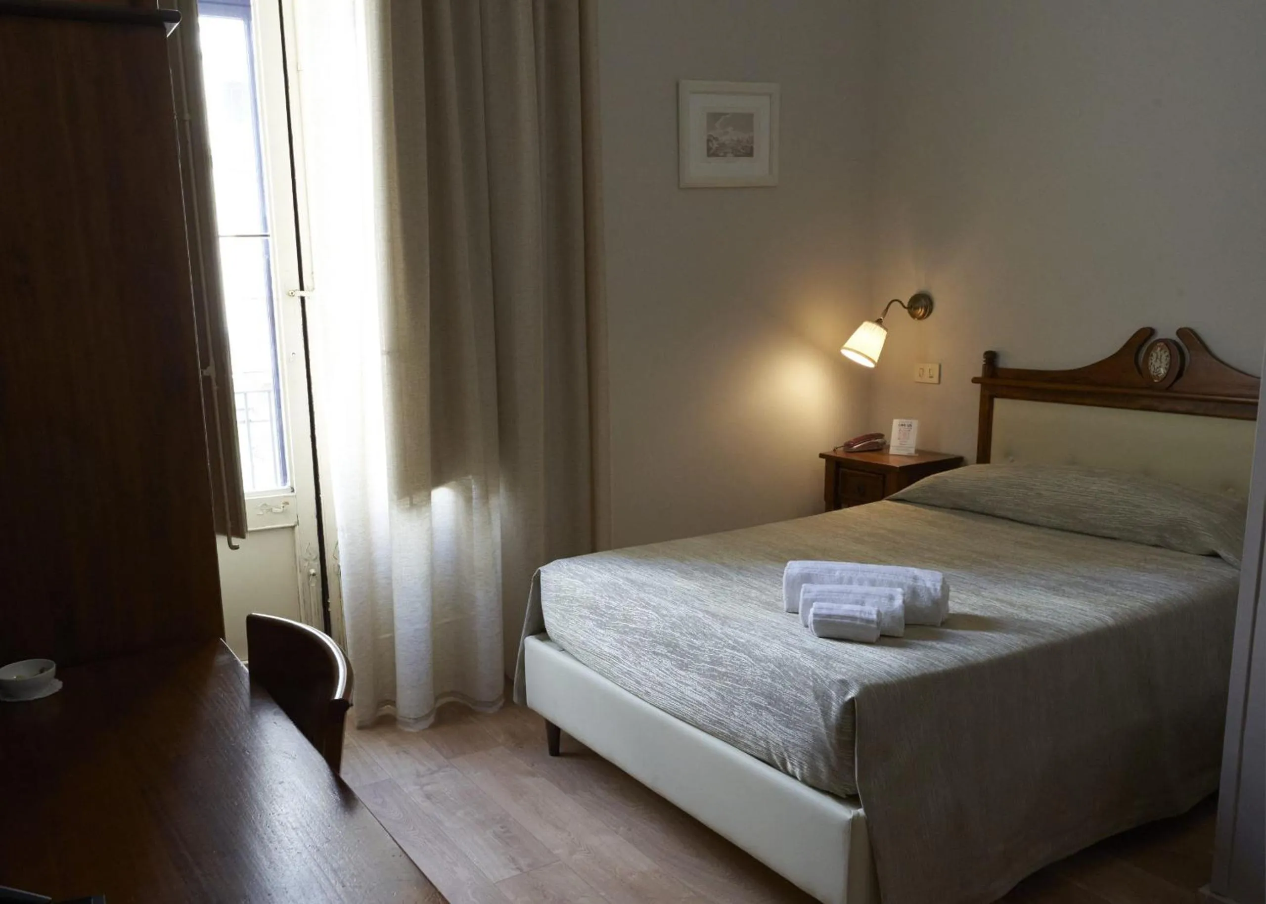 Standard Double Room with French Bed - single occupancy in La Collegiata Guest House