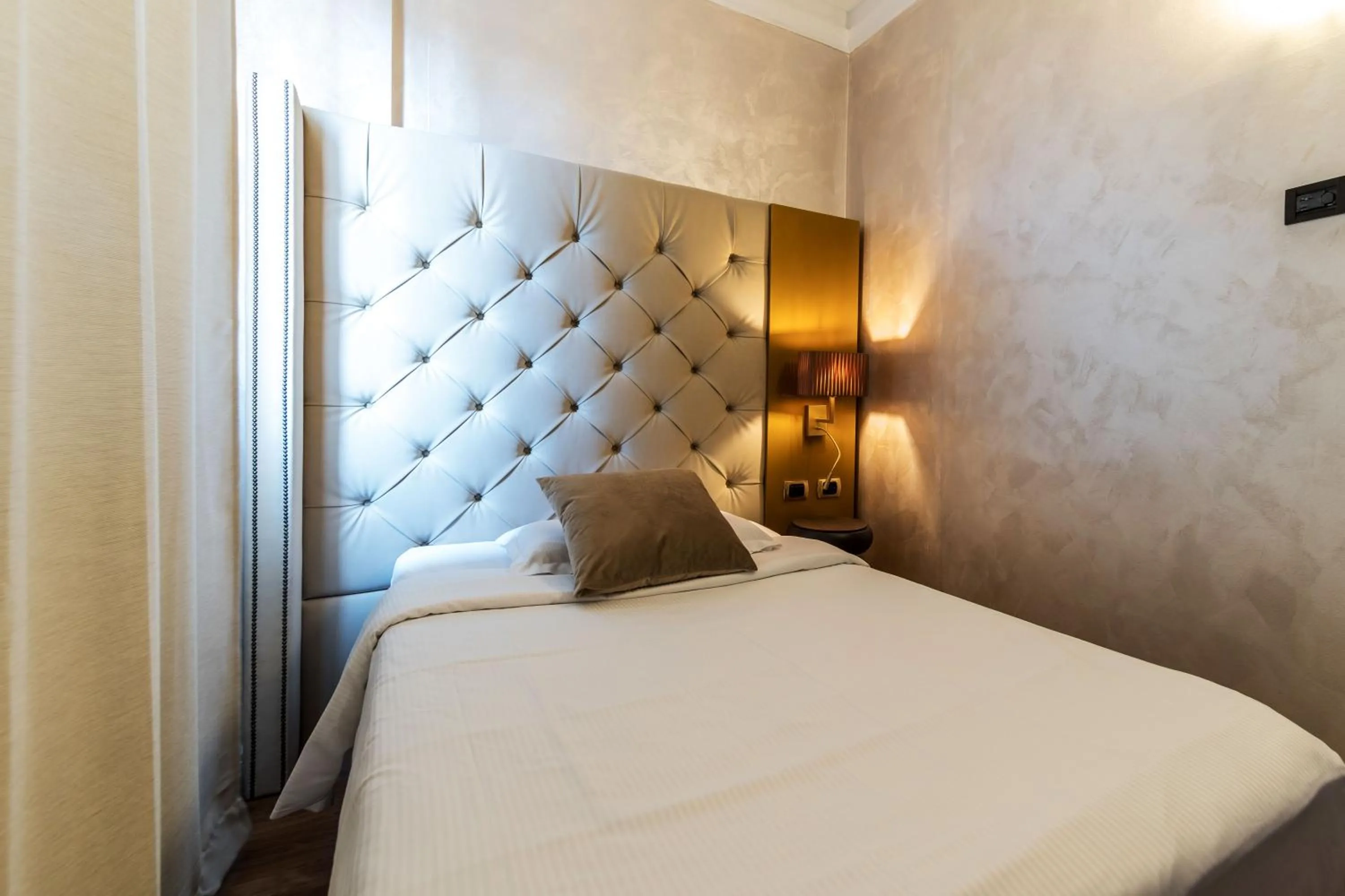 Single Room in Hotel Mythos