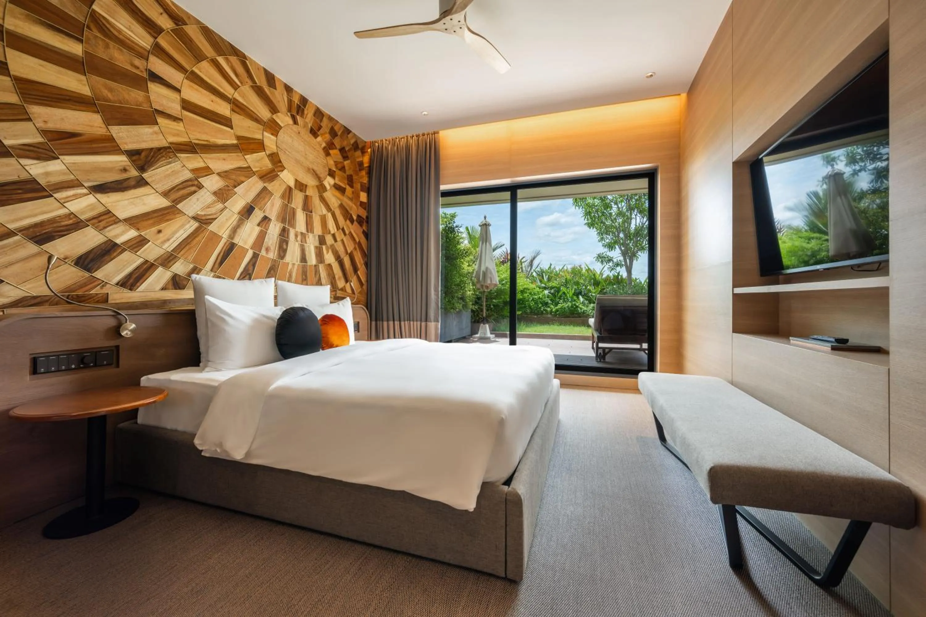 Suite King Bed with Terrace in SUN & MOON, Riverside Hotel