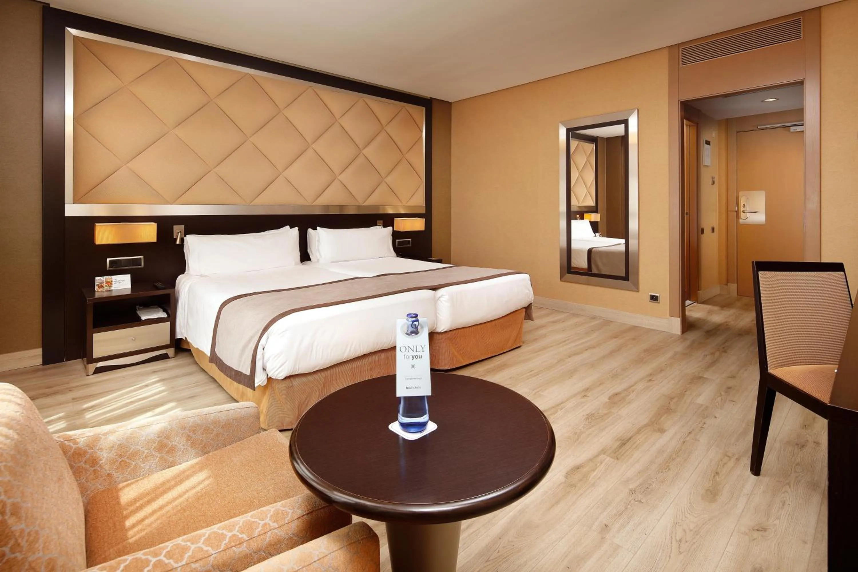 Twin Room with Parking in HCC St. Moritz