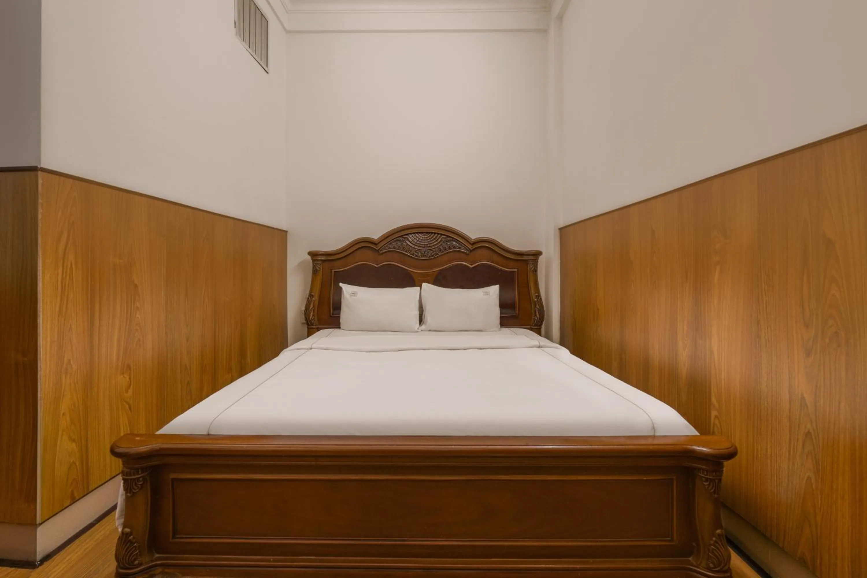 Standard Double Room in KLY Hotel