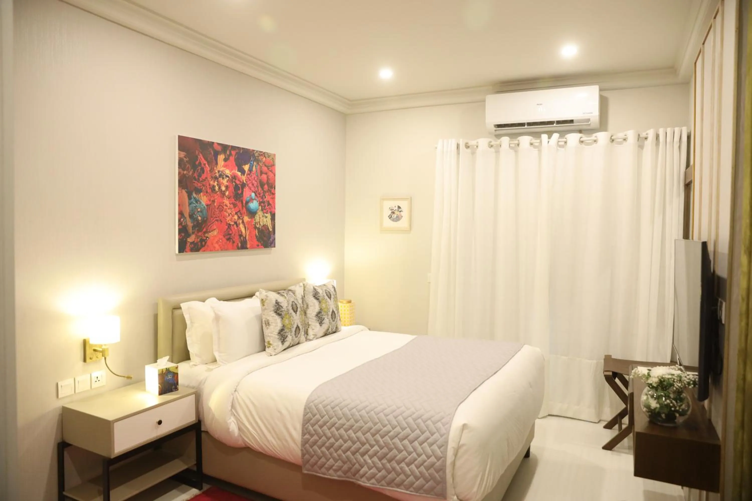 Deluxe Room in Ambiance Boutique Art Hotel Karachi