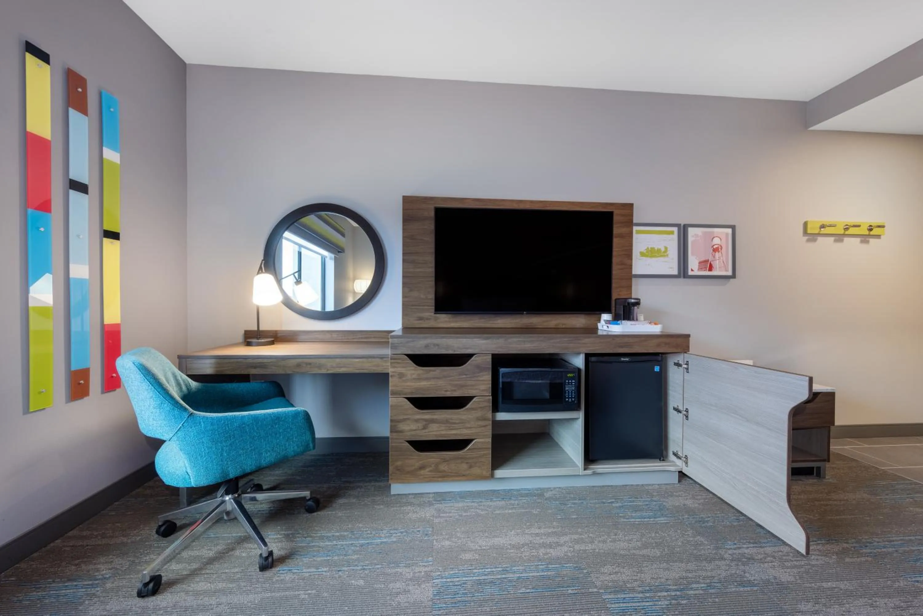 King Room - Hearing Access in Hampton Inn Columbus Downtown, Ga