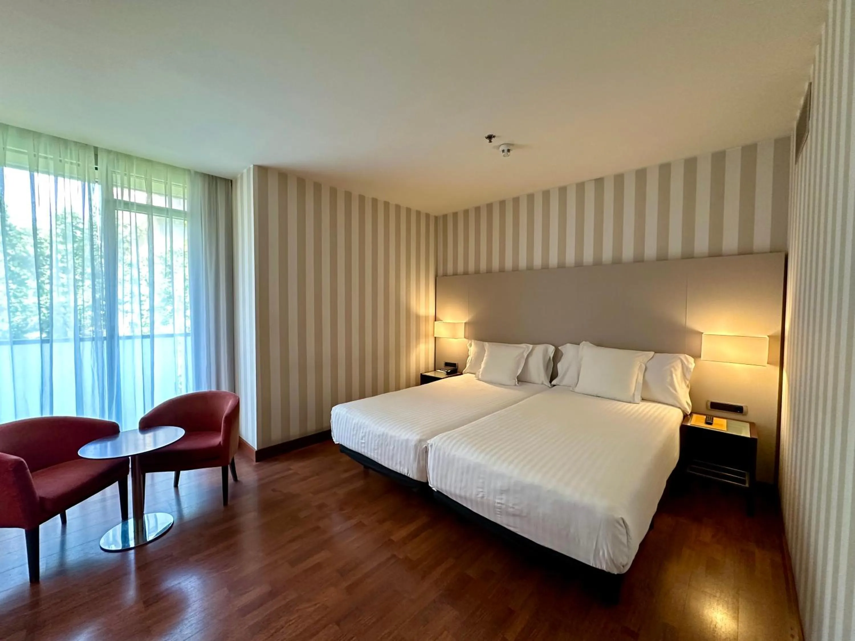 Double or Twin Room in Zenit Barcelona