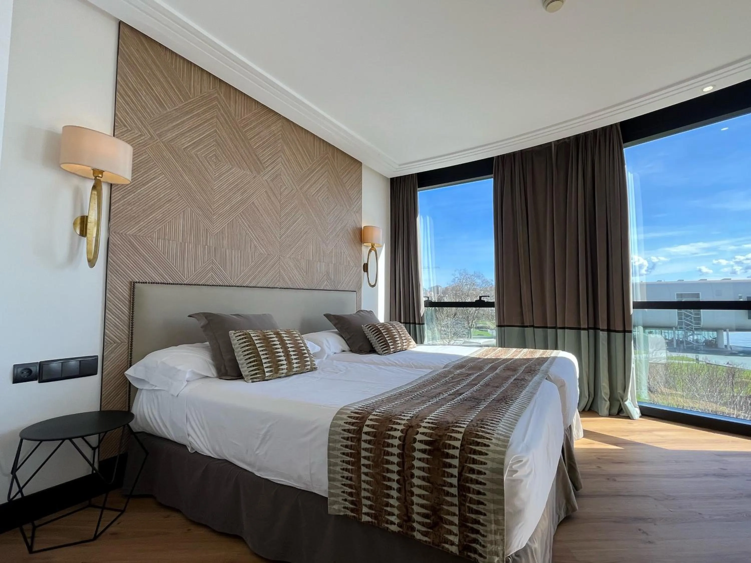 Queen Room with Sea View in Hotel Bahía