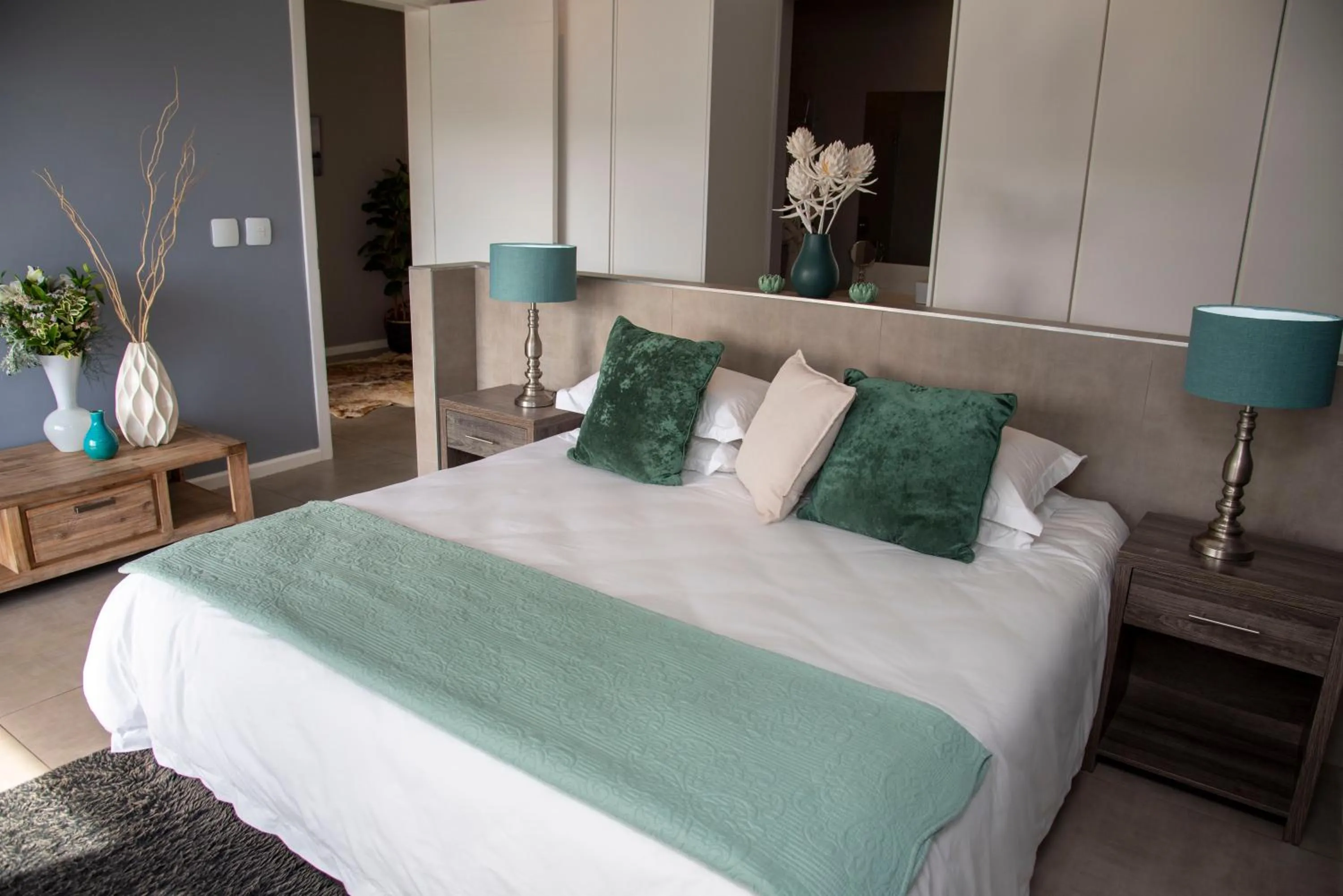 King Suite in Crown on the Heads