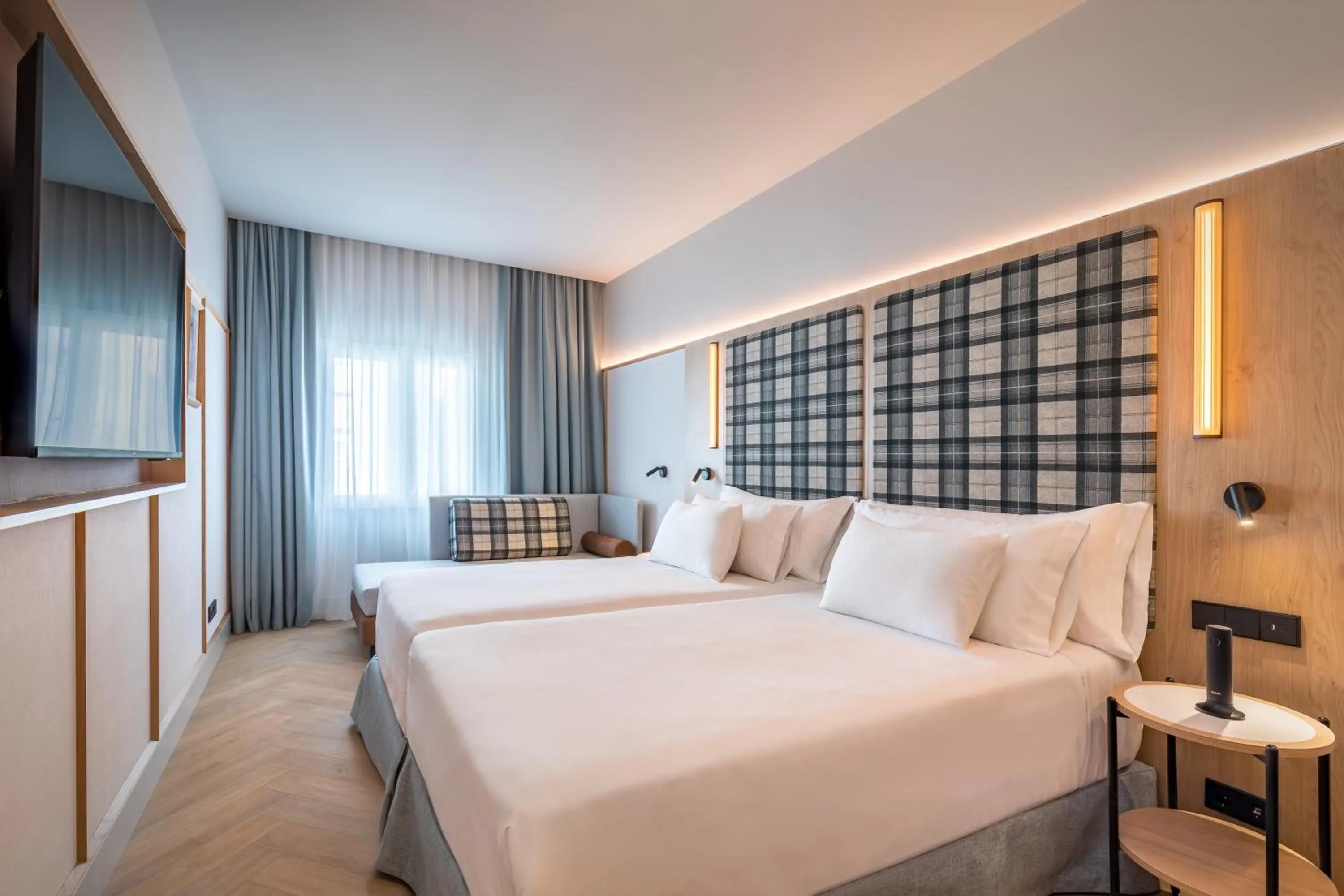 Double Room with Pool View in Barcelo Valladolid