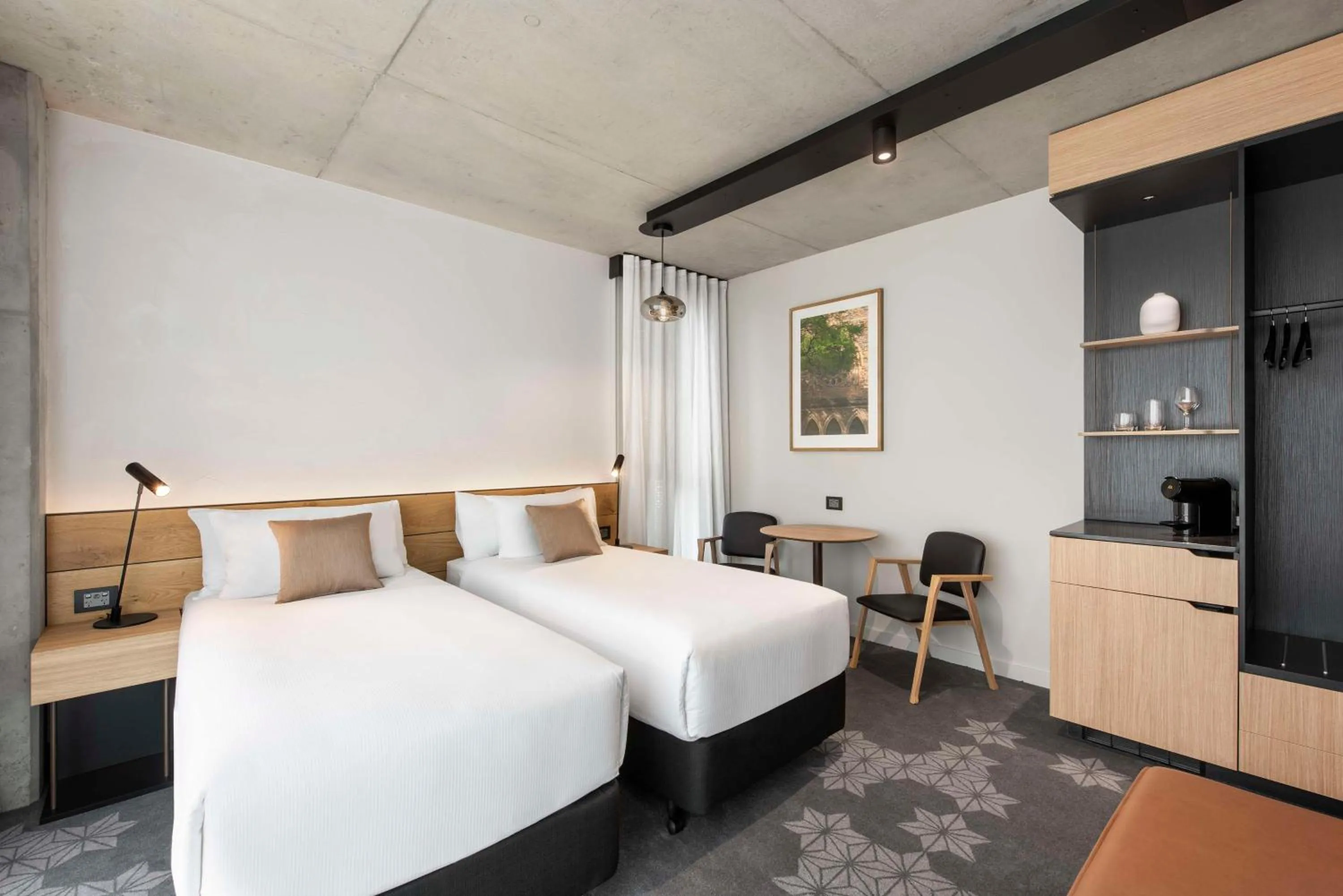 Guest Room Twin in Vibe Hotel Adelaide