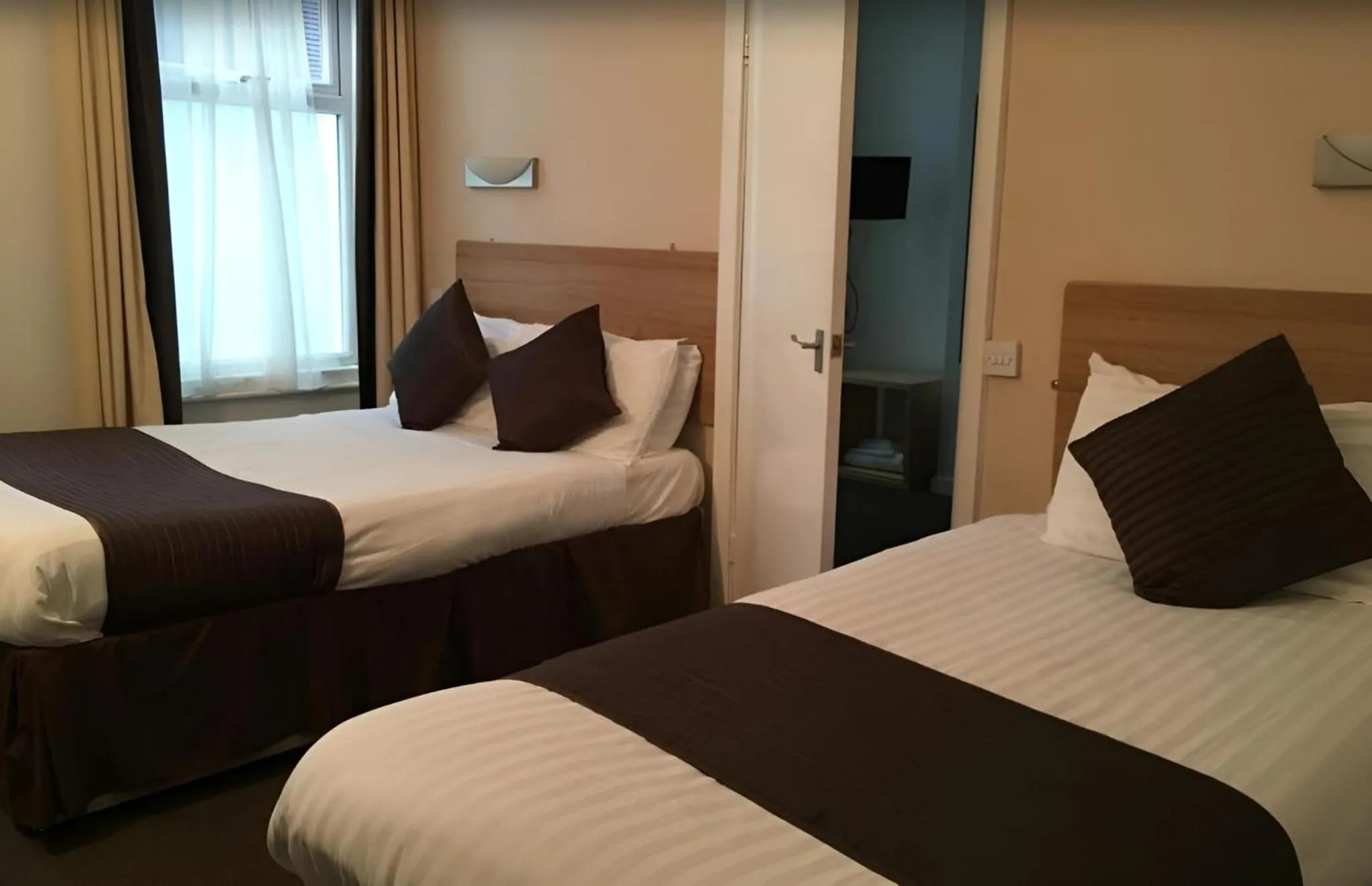 Triple Room in Lord Nelson Hotel by Compass Hospitality