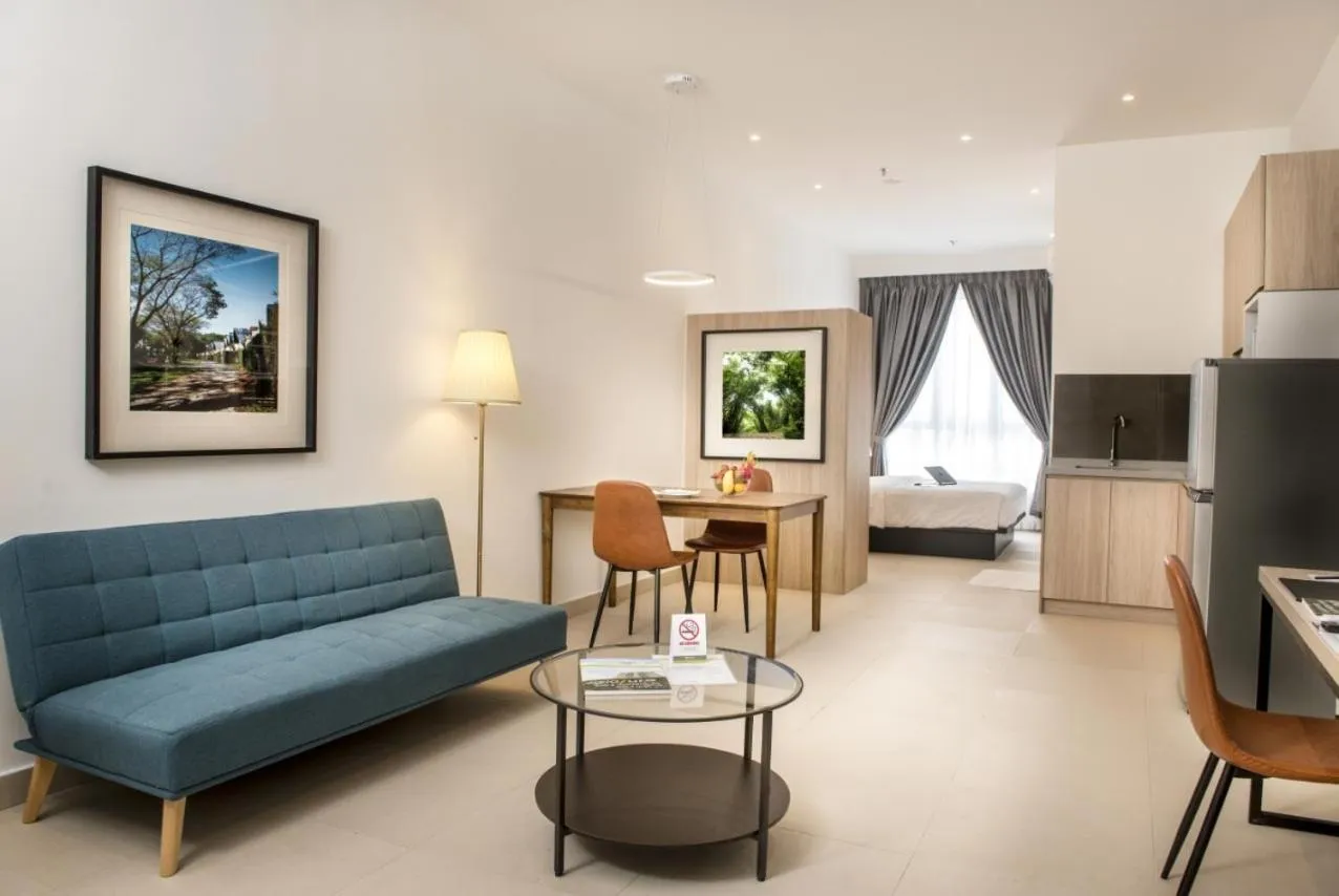 Deluxe Studio - single occupancy in The Signature Serviced Suites & Office Puchong